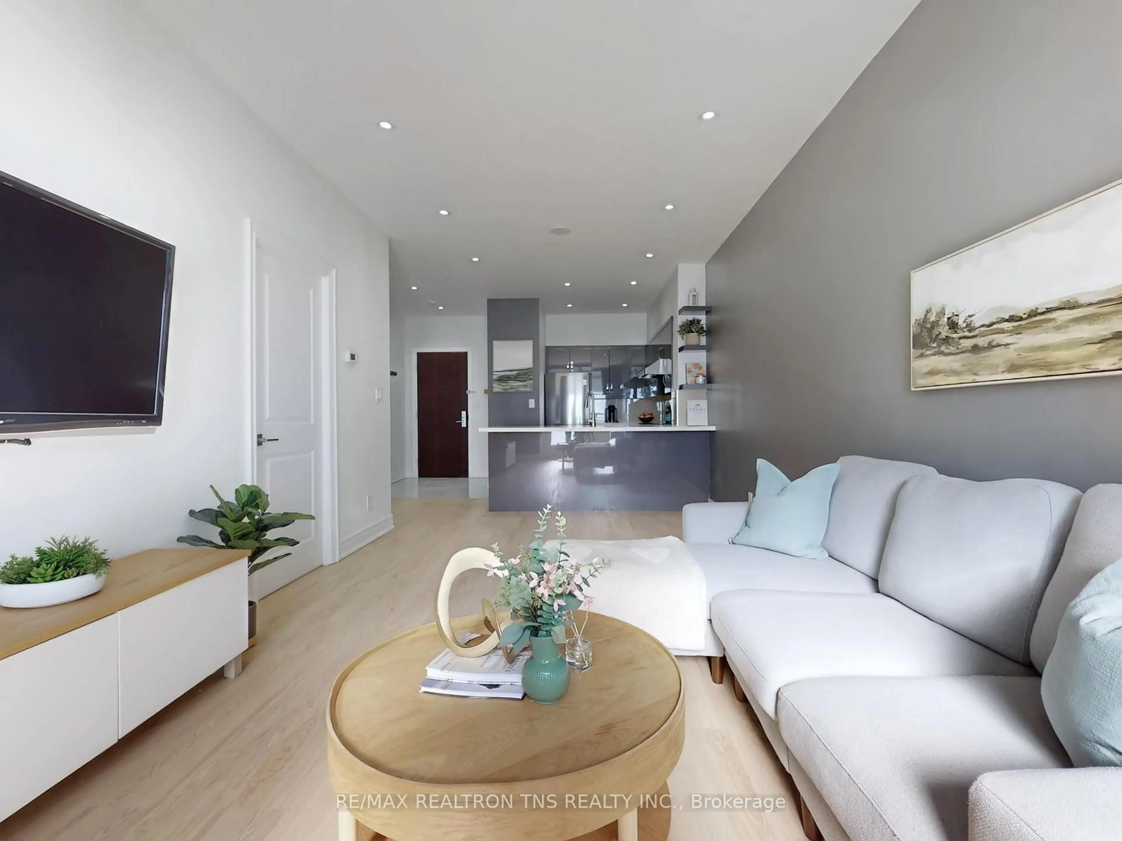 Living room with furniture, unknown for 88 Times Ave #101, Markham Ontario L3T 7Z4