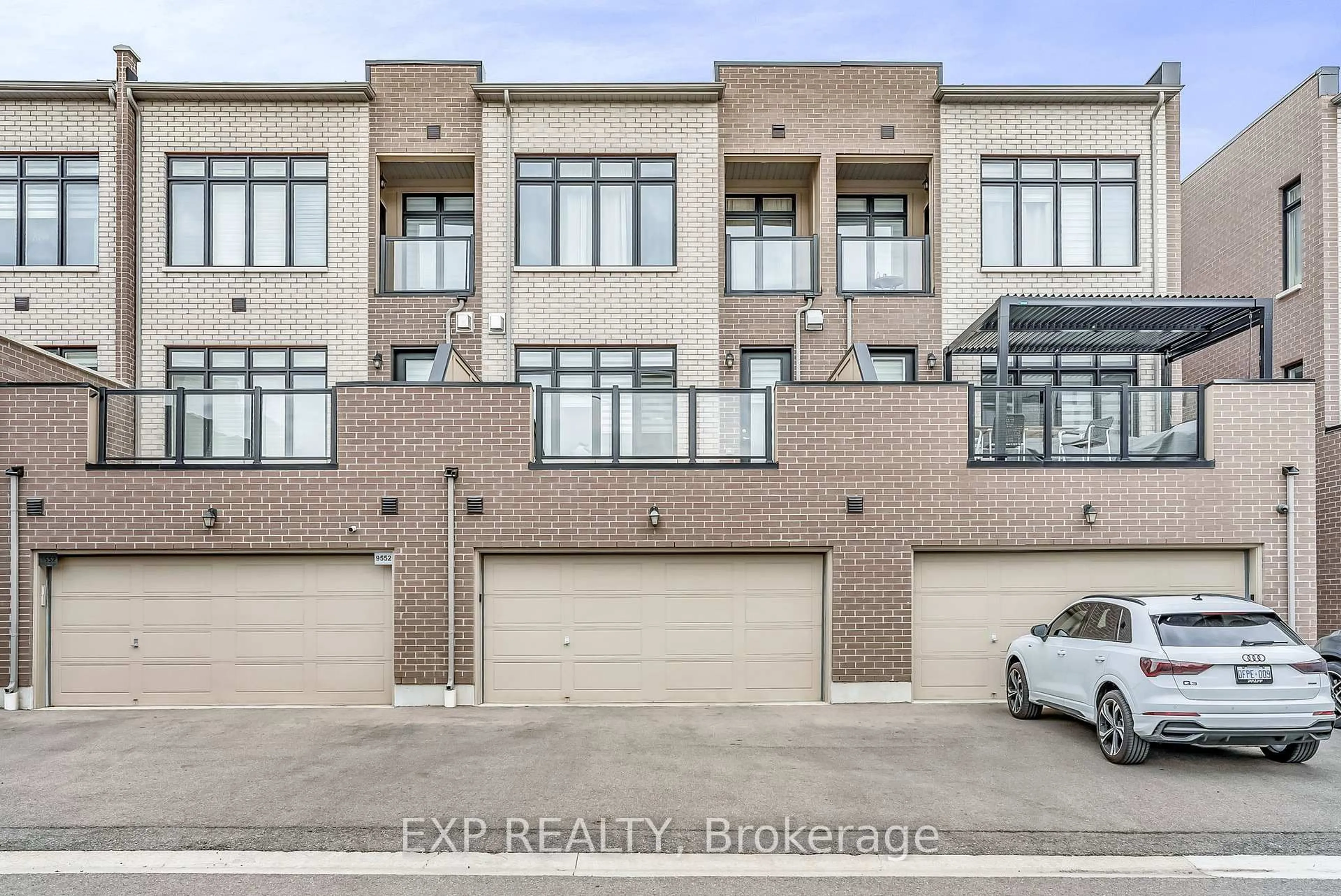 Home with brick exterior material, unknown for 9548 Weston Rd, Vaughan Ontario L4H 0P4