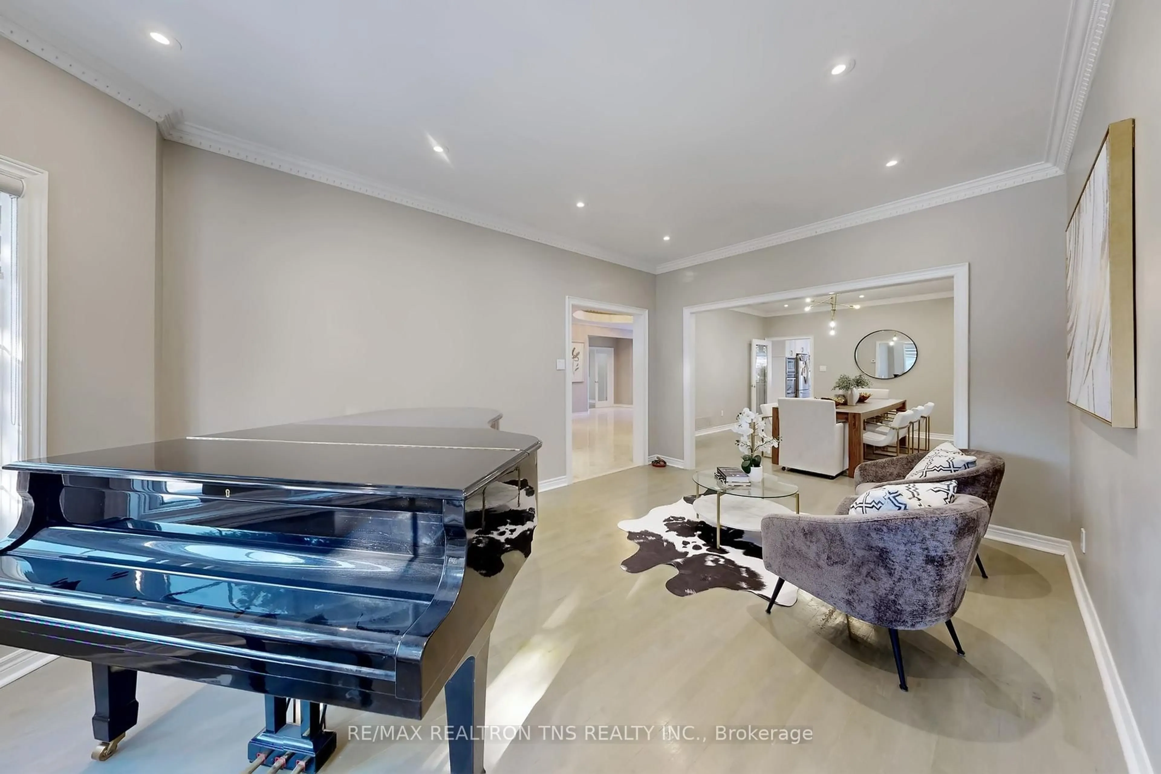 Unknown for 11 Delevan Crt, Richmond Hill Ontario L4B 3W8