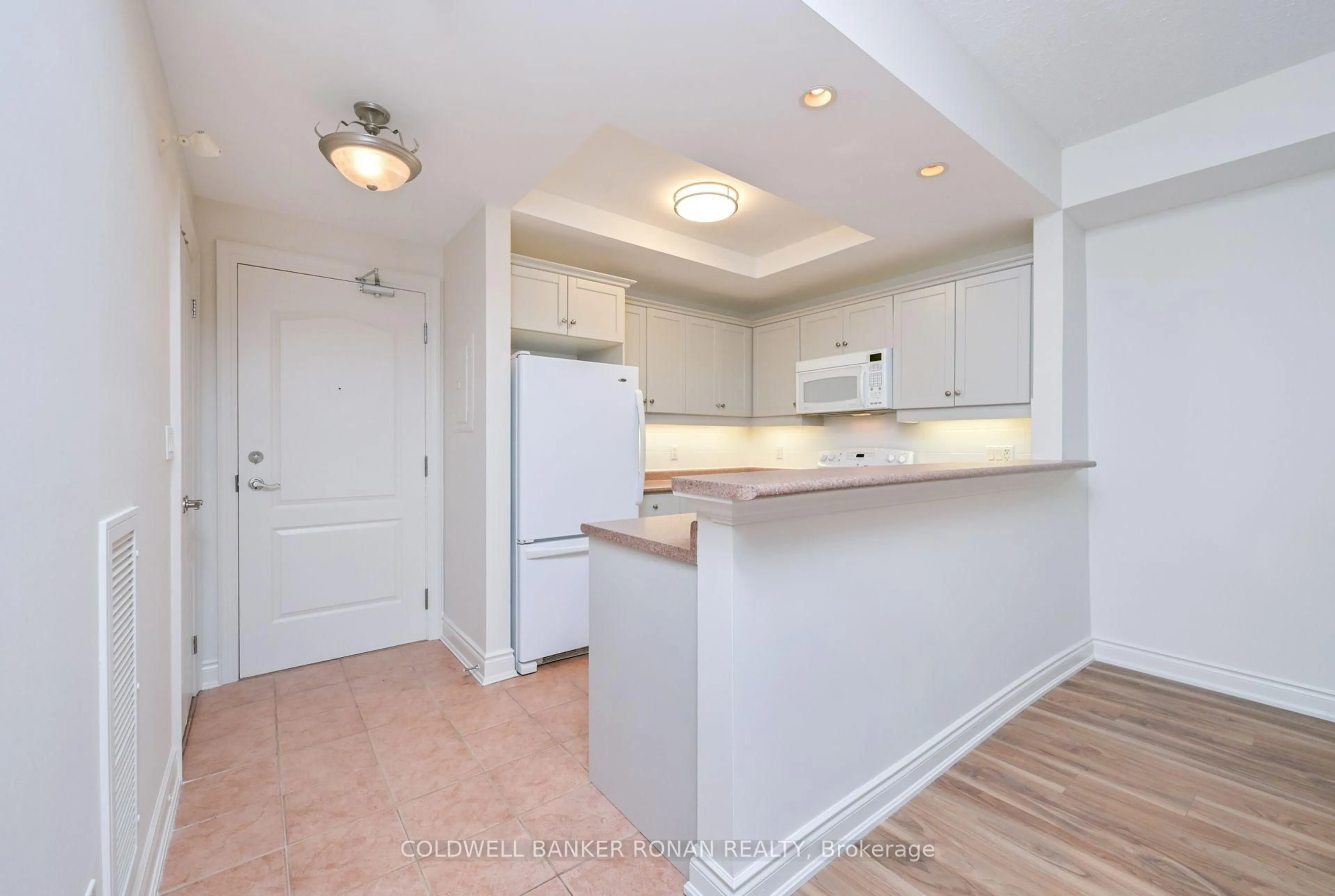 Unknown for 78 Sunset Blvd #202, New Tecumseth Ontario L9R 2H5