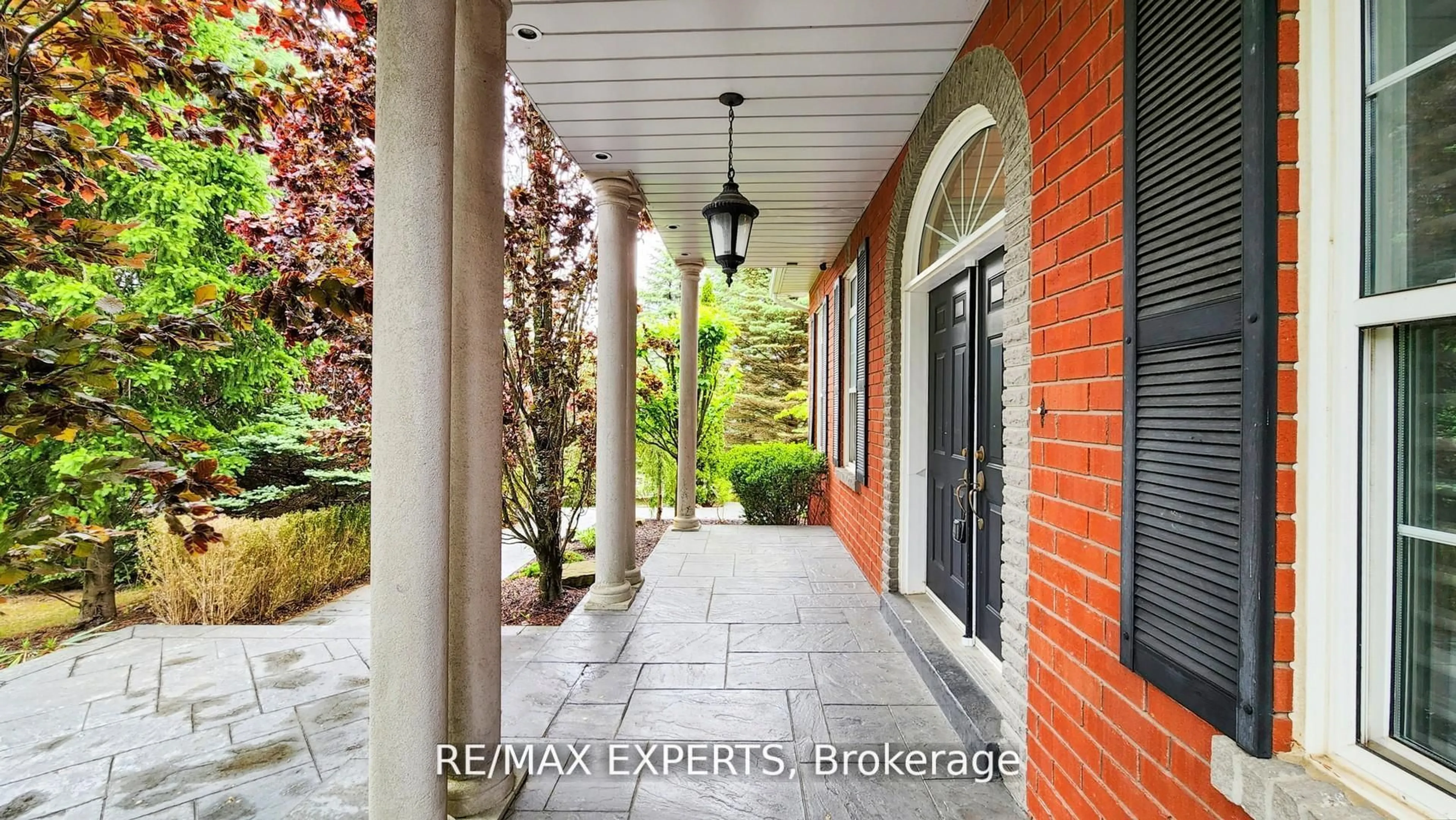 Unknown for 27 Theresa Circ, Vaughan Ontario L0J 1C0