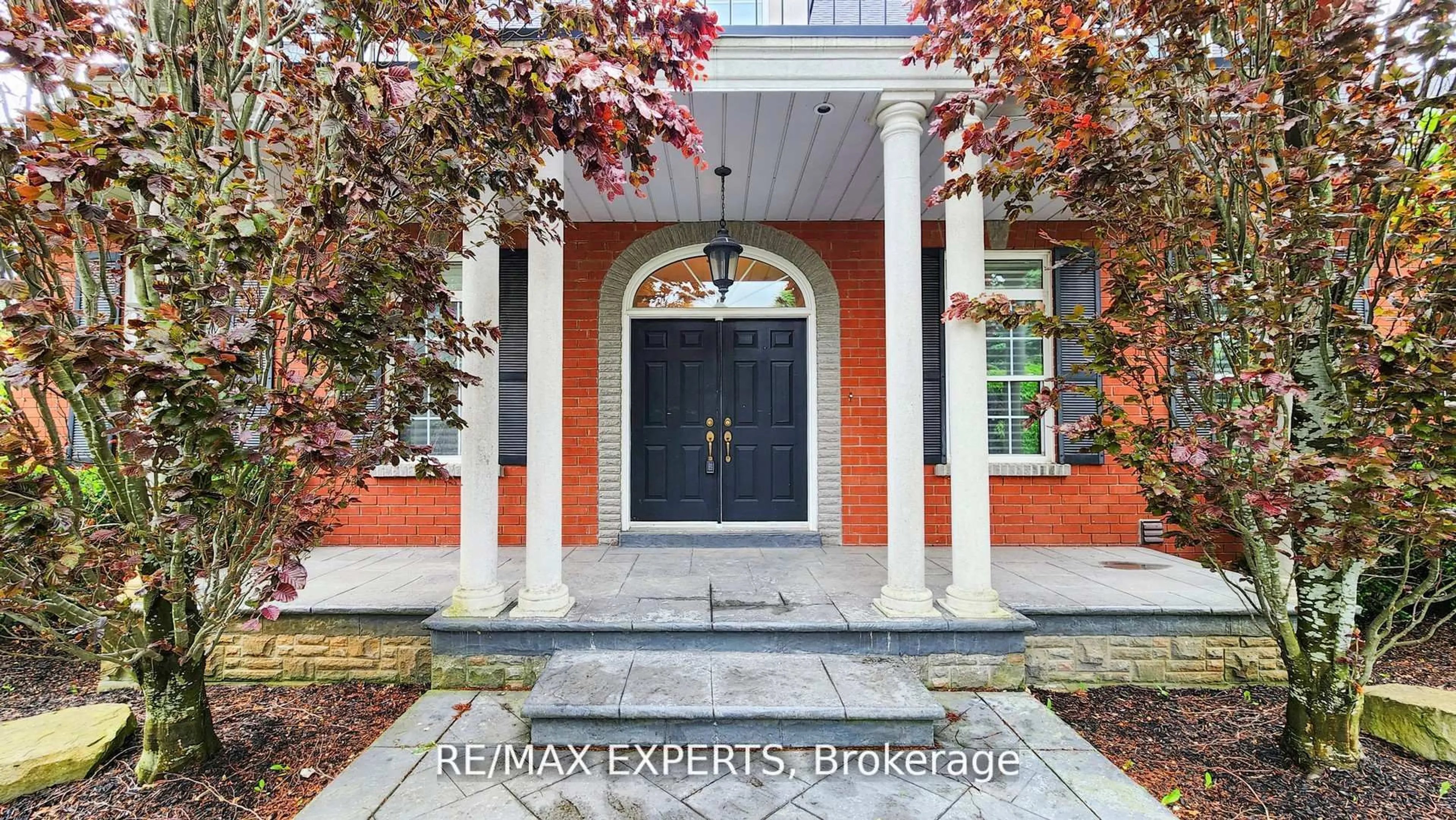 Unknown for 27 Theresa Circ, Vaughan Ontario L0J 1C0