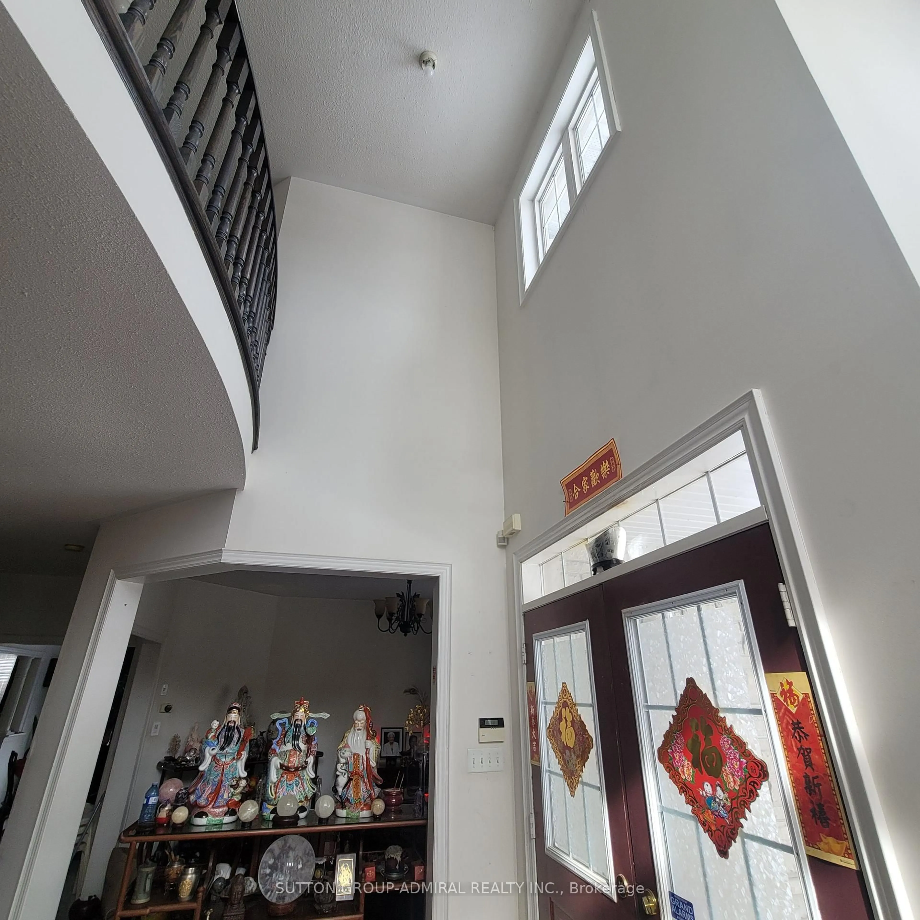 Indoor foyer for 78 Pieta Pl, Vaughan Ontario L4H 3G2