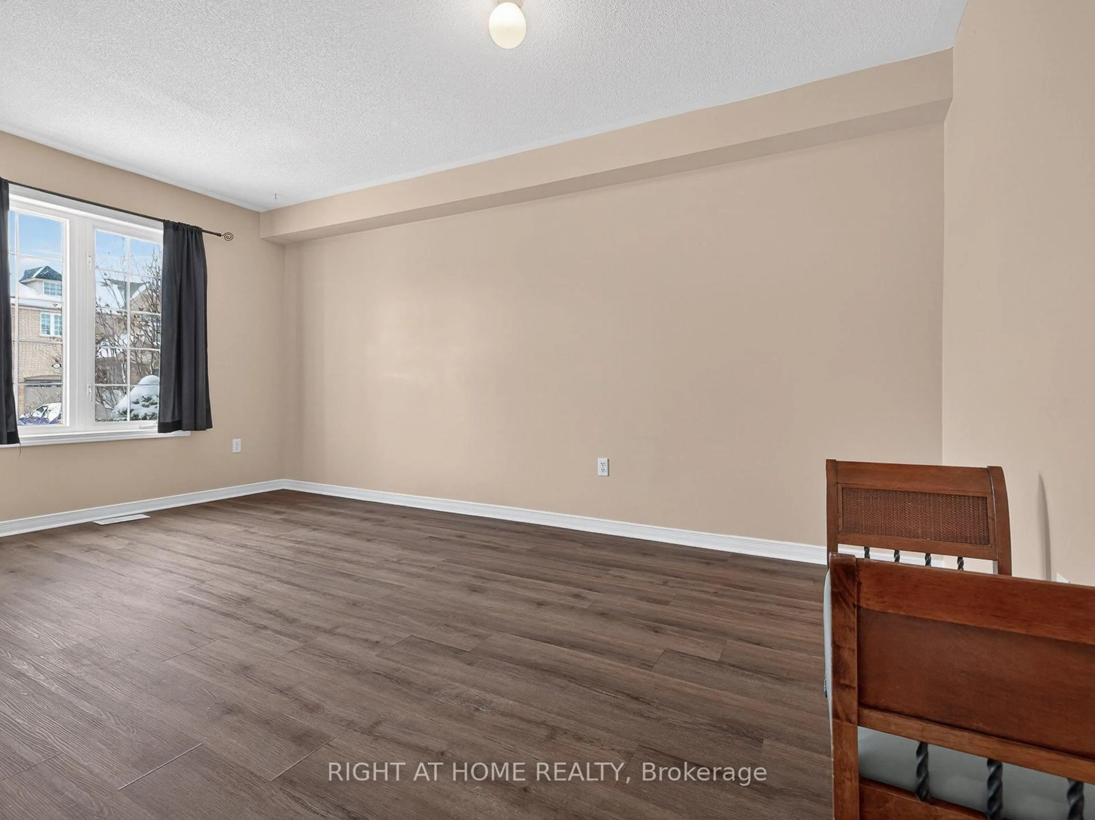 A pic of a room for 349 Wood Duck Lane, Newmarket Ontario L3X 2X8