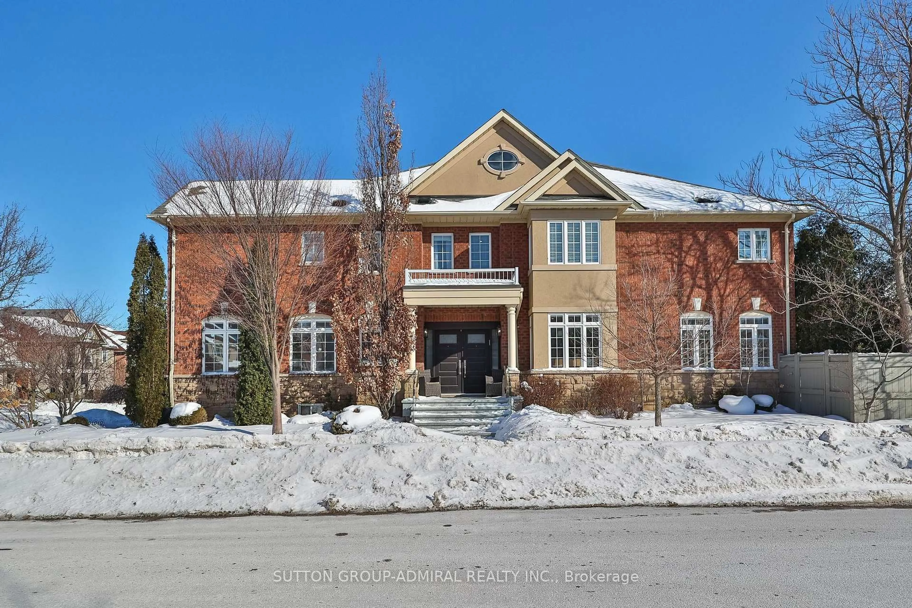 Home with brick exterior material, street for 75 Strauss Rd, Vaughan Ontario L4J 8Z4