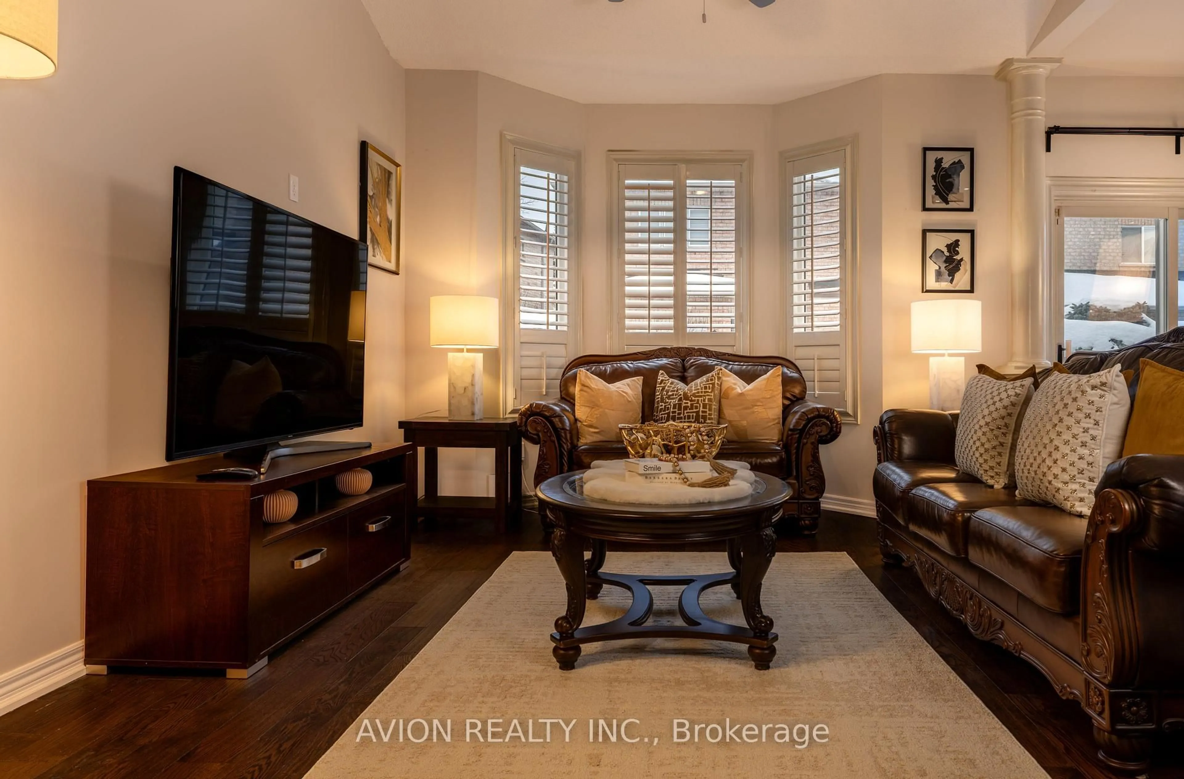 Living room with furniture, unknown for 15 Tacc Tr, Vaughan Ontario L4H 2H4