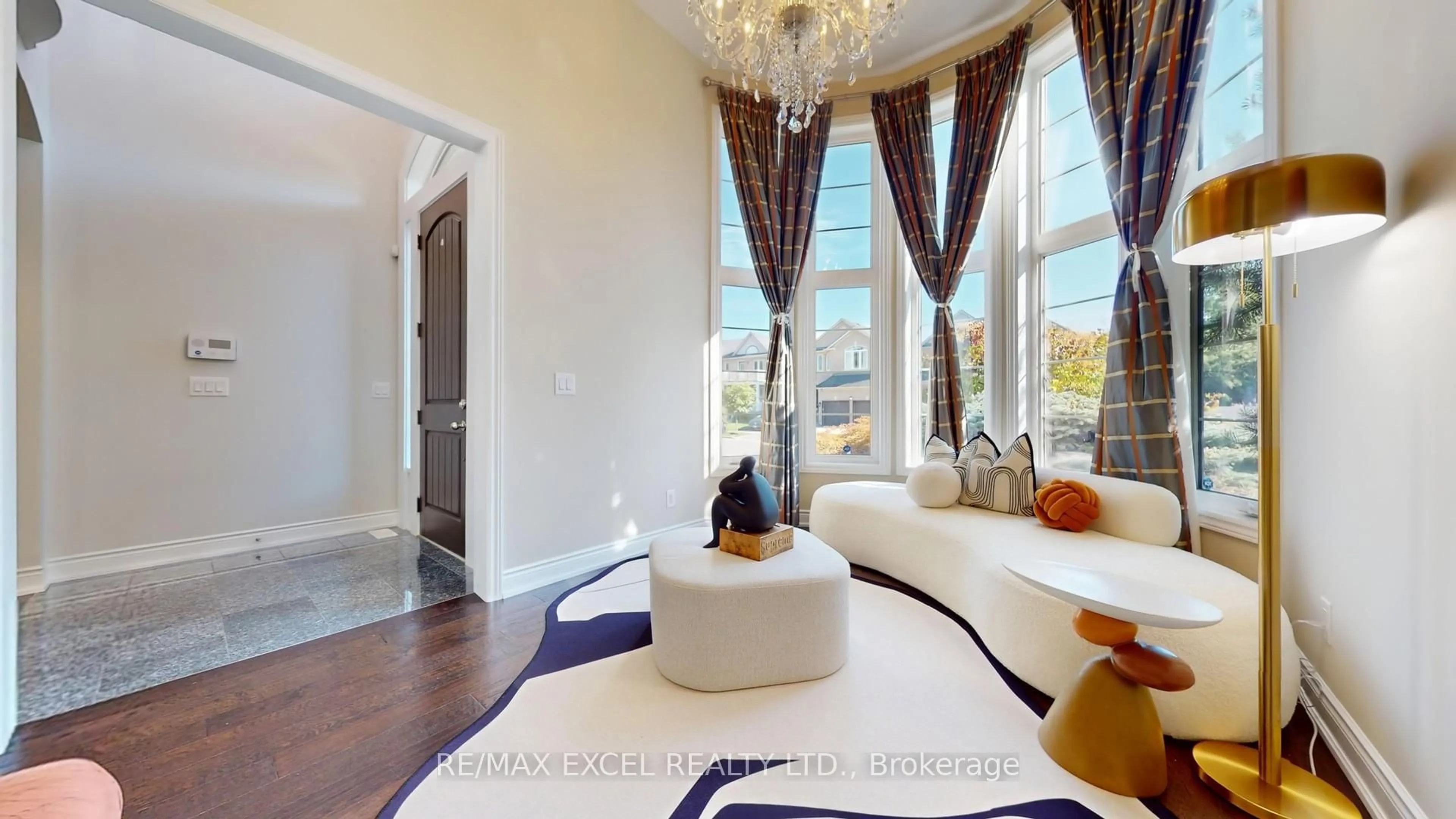 Unknown for 215 Coon's Rd, Richmond Hill Ontario L4E 4R3