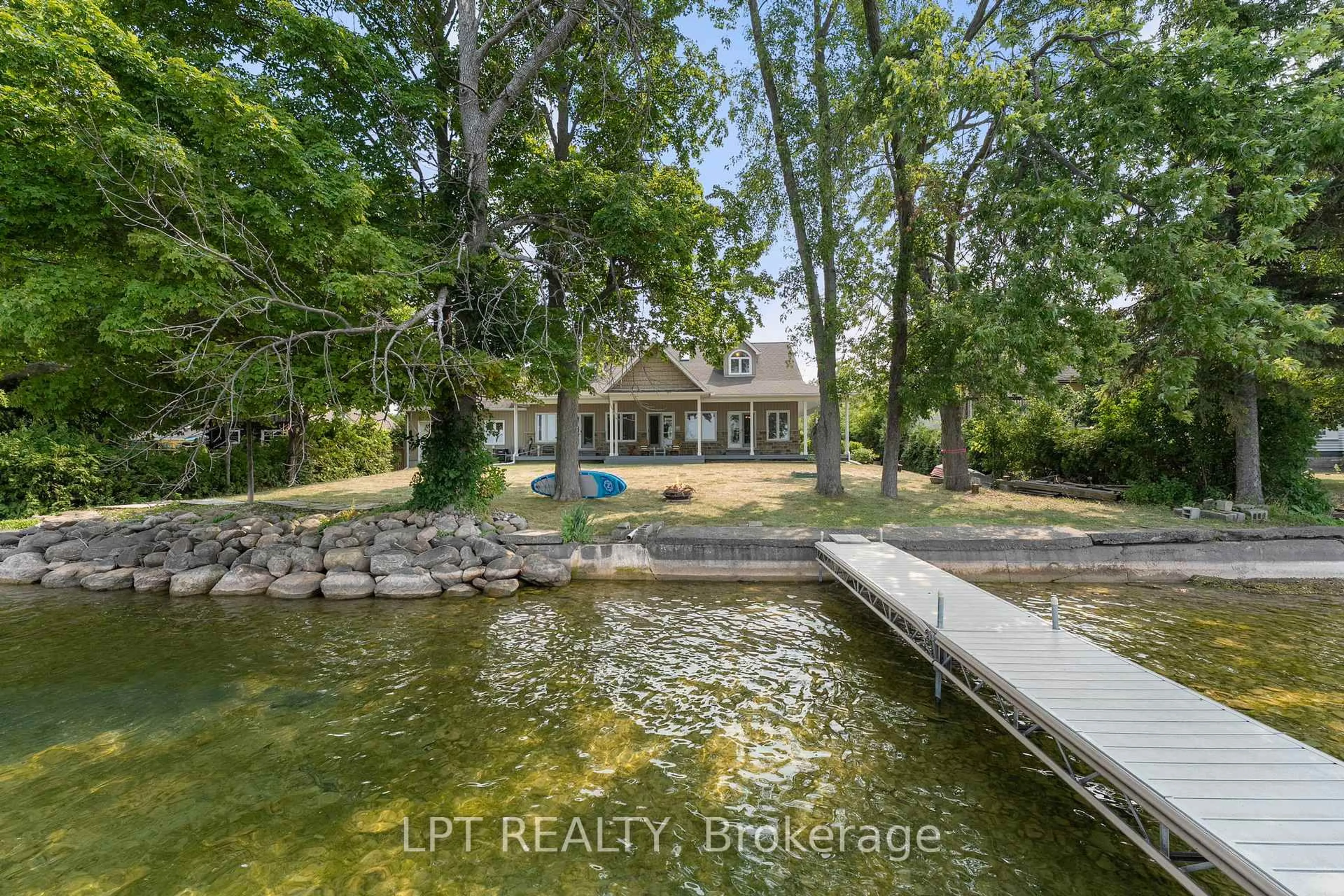 A pic from outside/outdoor area/front of a property/back of a property/a pic from drone, water/lake/river/ocean view for 22 Blue Heron Dr, Georgina Ontario L0E 1N0