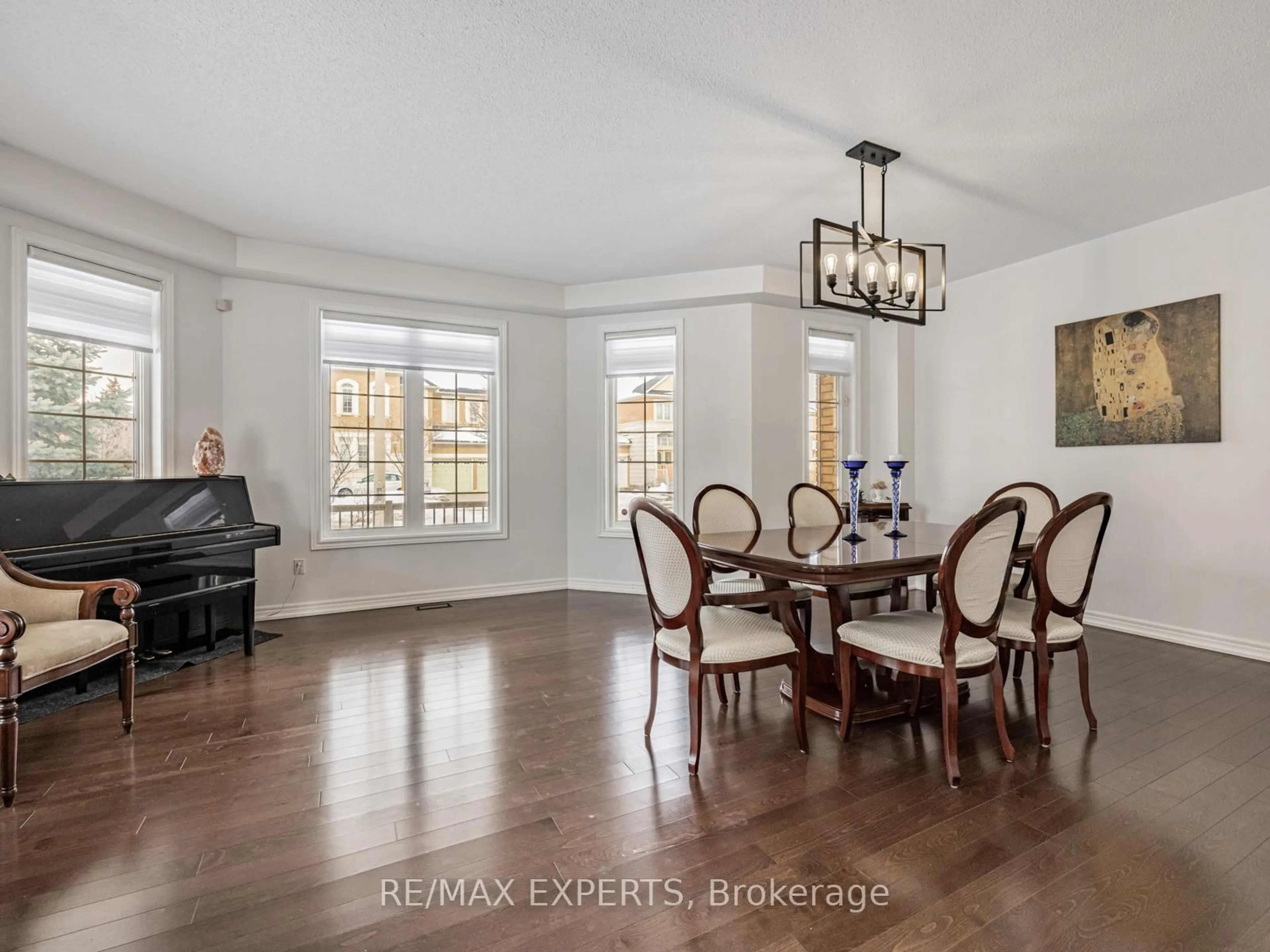 Dining room, unknown for 107 Saint Francis Ave, Vaughan Ontario L4H 2A3