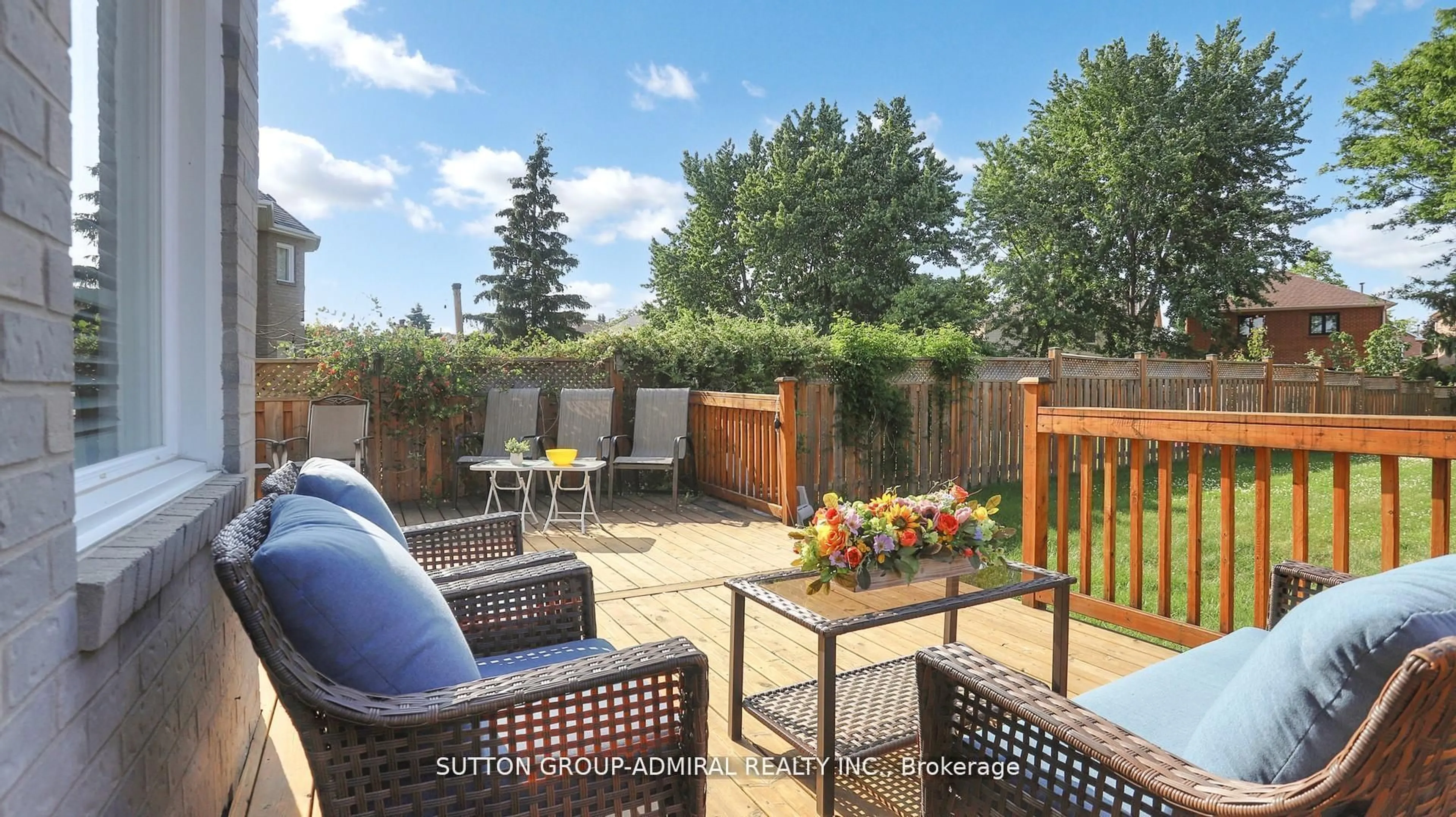Patio, unknown for 186 WESTHAMPTON Dr, Vaughan Ontario L4J 7X2