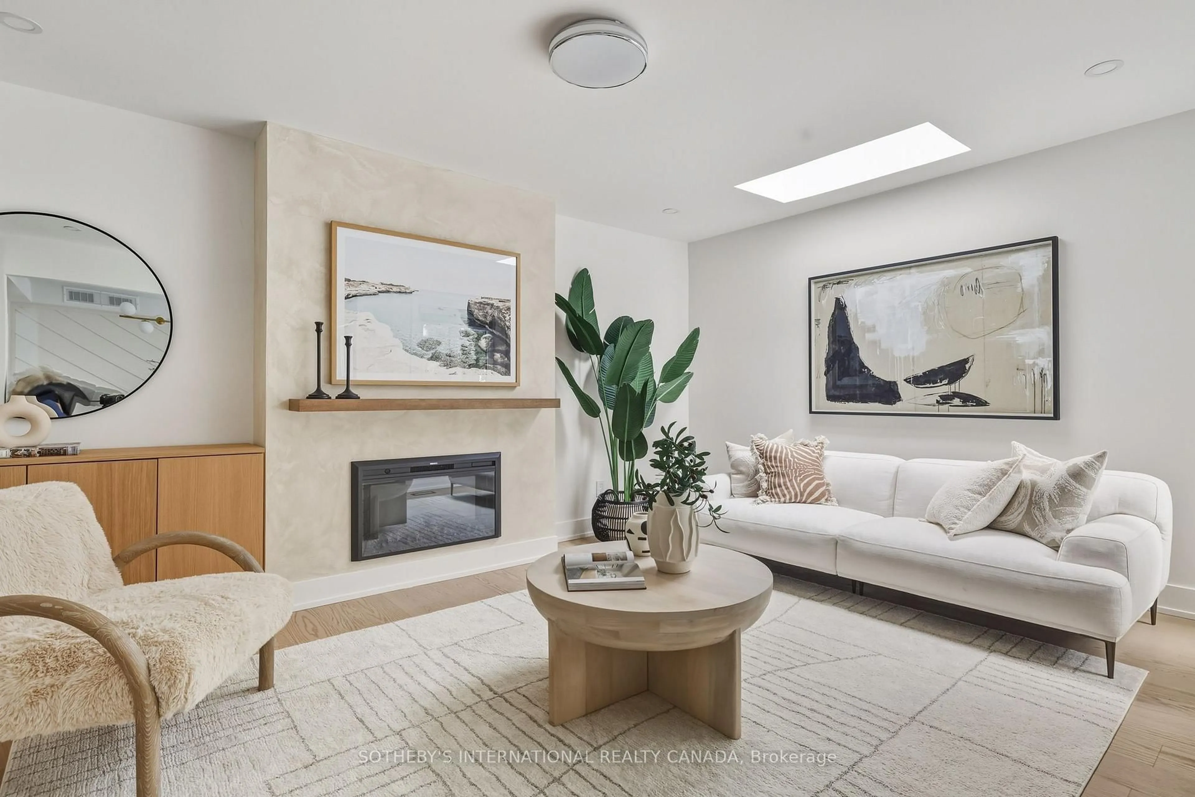 Living room with furniture, unknown for 4 Dersingham Cres, Markham Ontario L3T 4E7