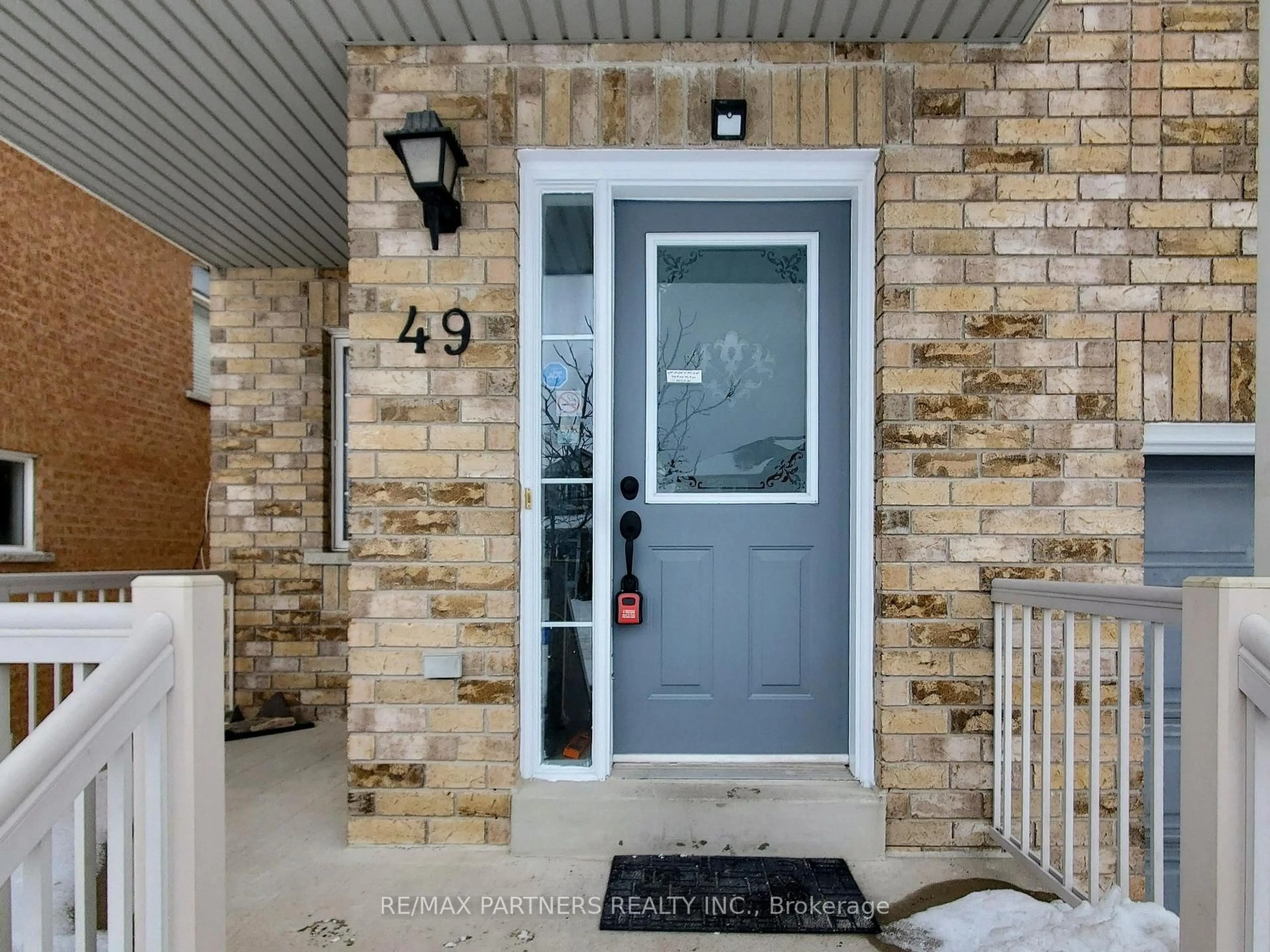 Indoor entryway for 49 Charles Sturdy Rd, Markham Ontario L6C 3E8