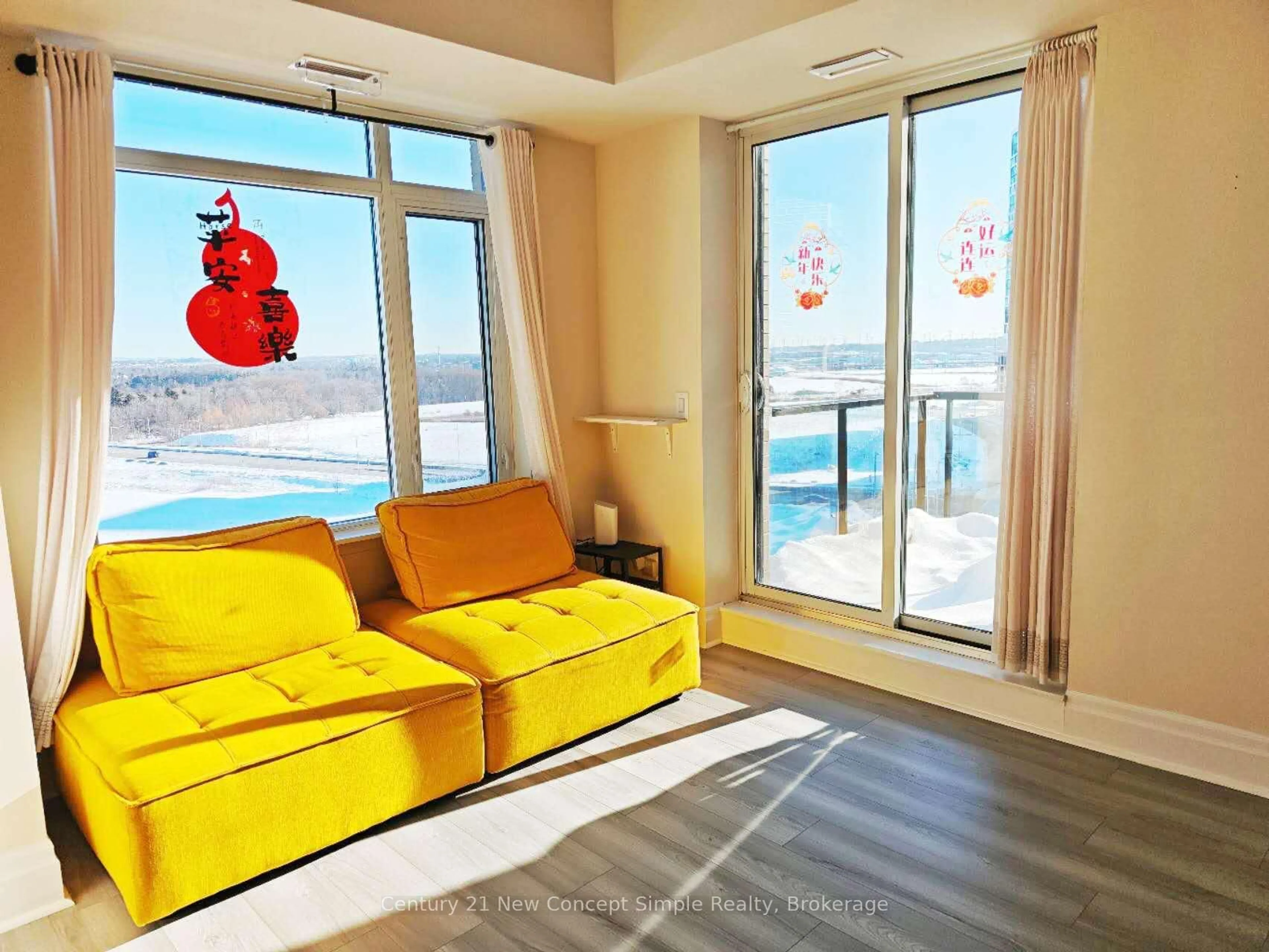 Living room with furniture, unknown for 131 Upper Duke Cres #904, Markham Ontario L6G 0C9