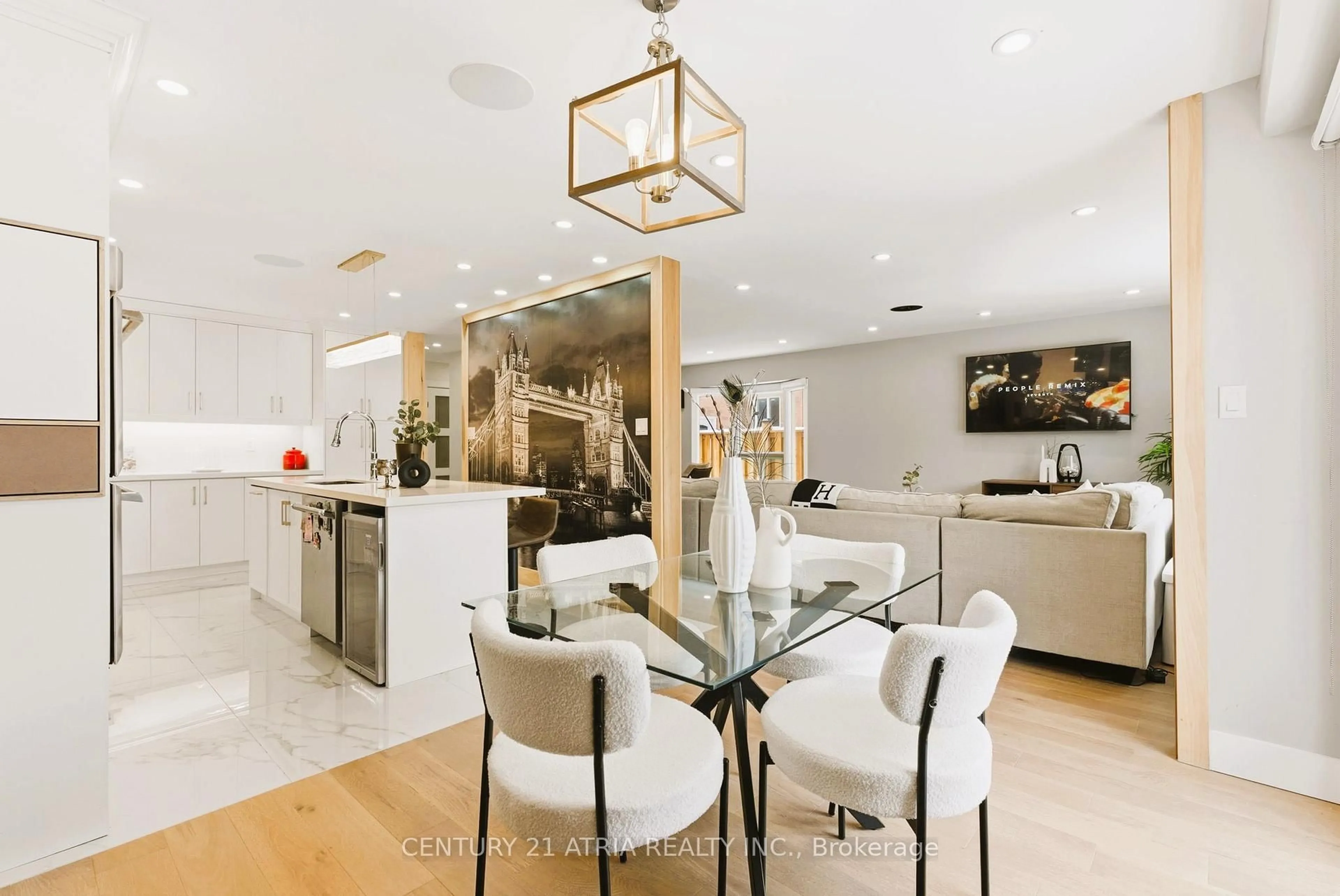 Unknown for 7 Michener Cres, Markham Ontario L3P 6H4