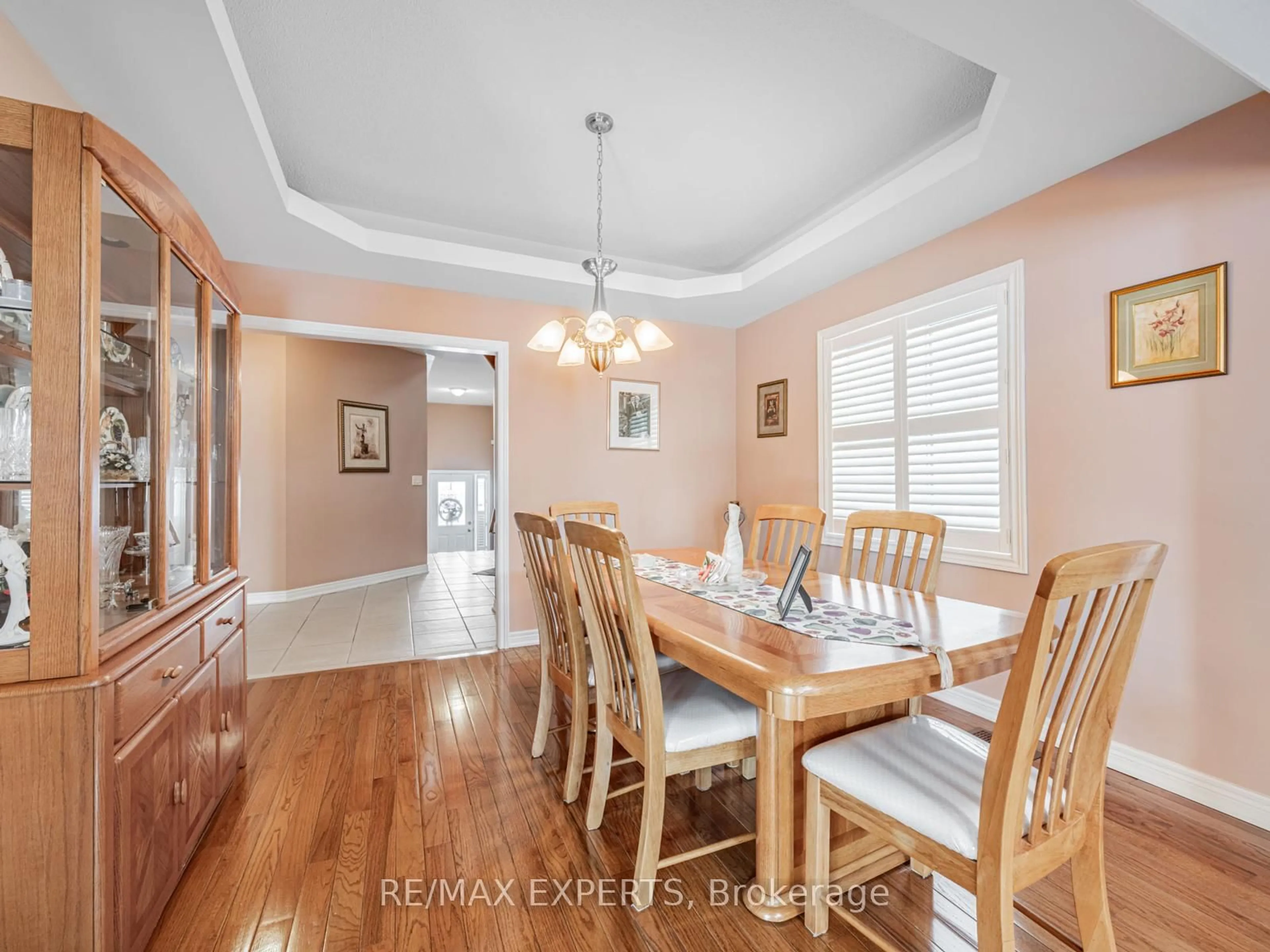 Dining room, unknown for 97 Diploma Ave, Vaughan Ontario L4H 3A6