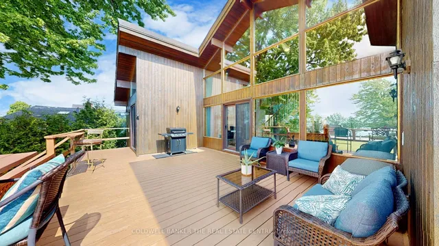 33 Lake Dr, Georgina 2