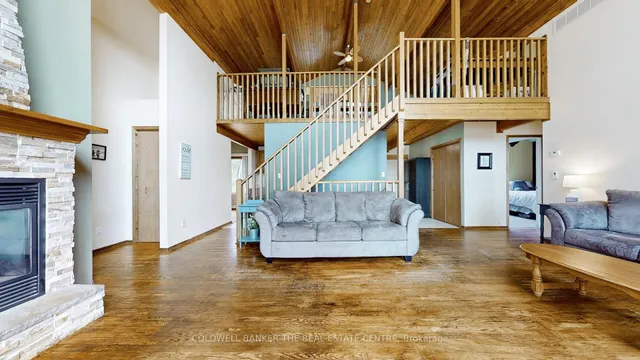 33 Lake Dr, Georgina 5