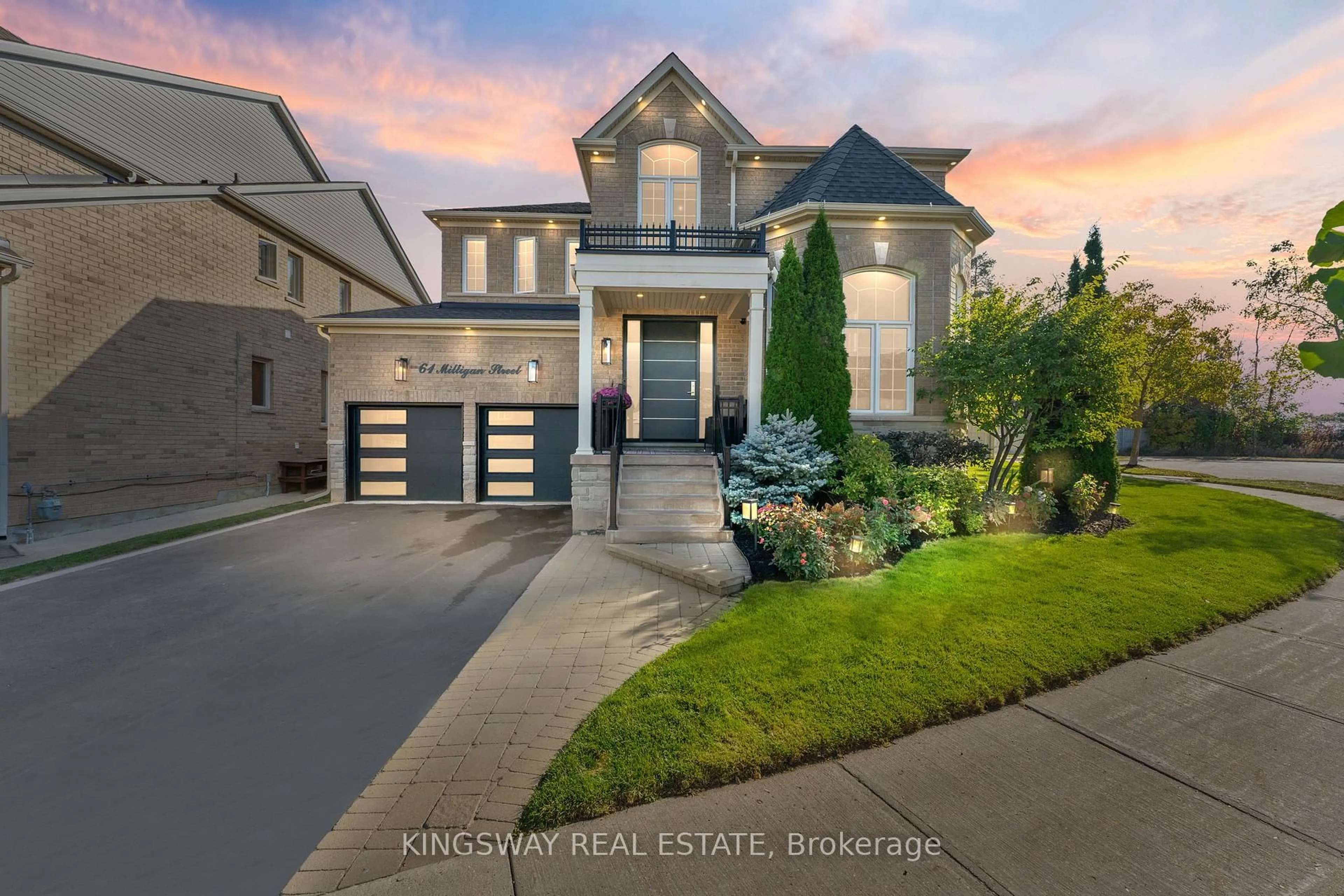 Home with brick exterior material, street for 61 Milligan St, Bradford West Gwillimbury Ontario L3Z 0A4