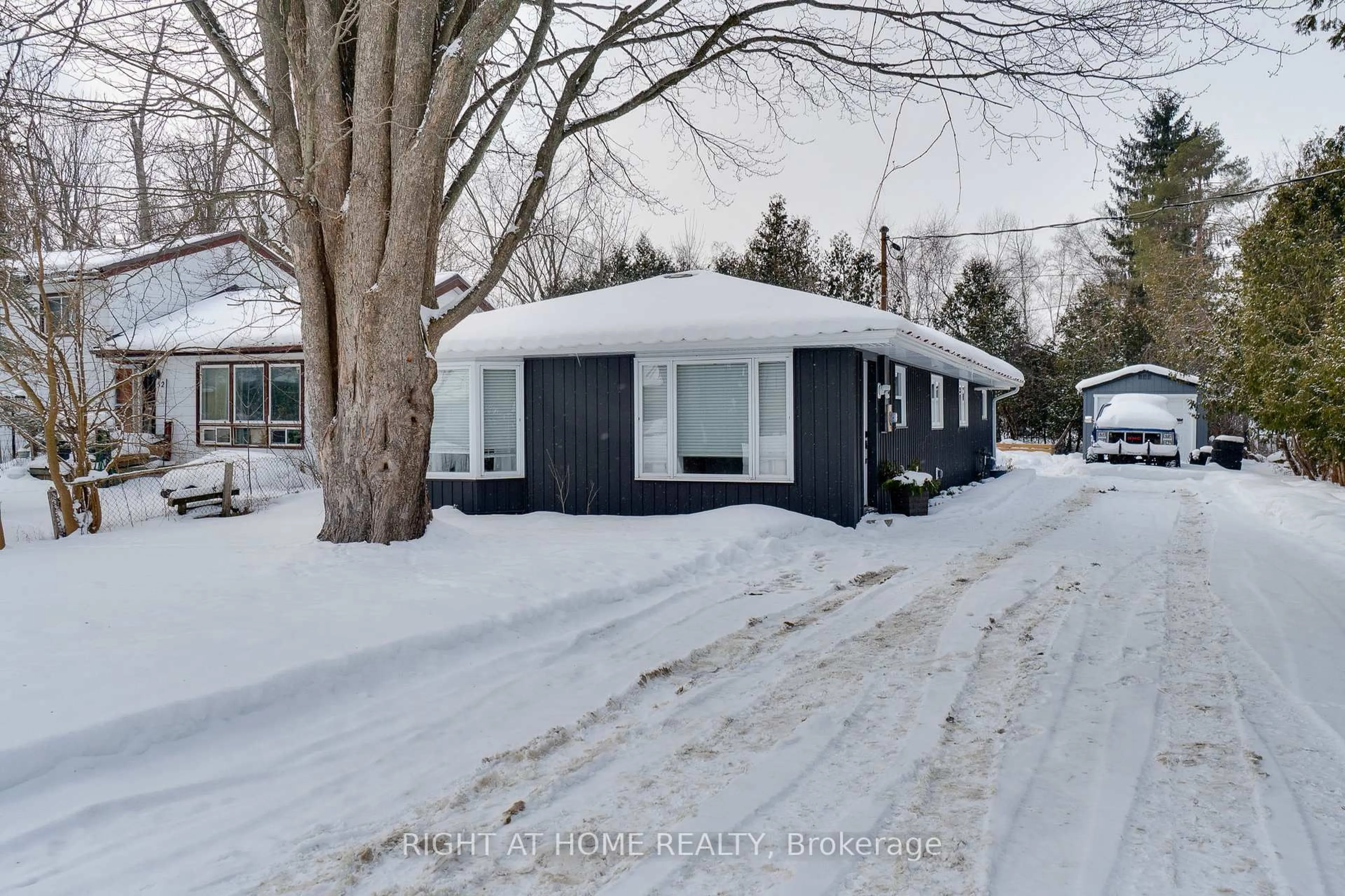 Unknown for 54 Blue Jay Blvd, Georgina Ontario L0E 1N0