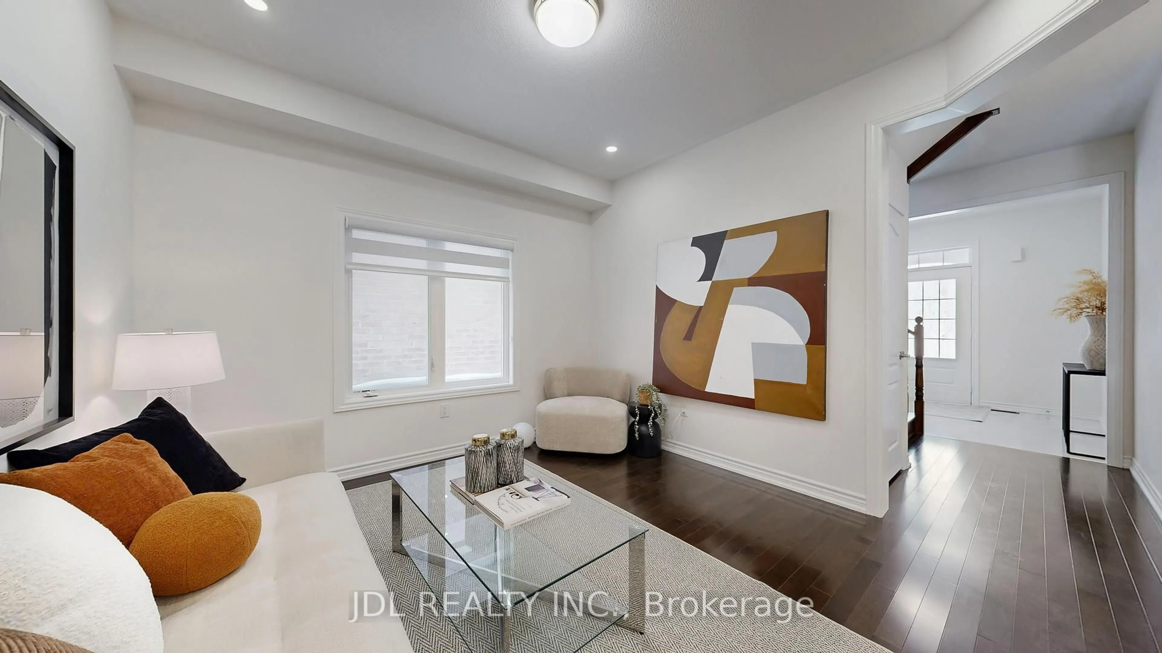 Unknown for 103 Connell Dr, Georgina Ontario L4P 0K3