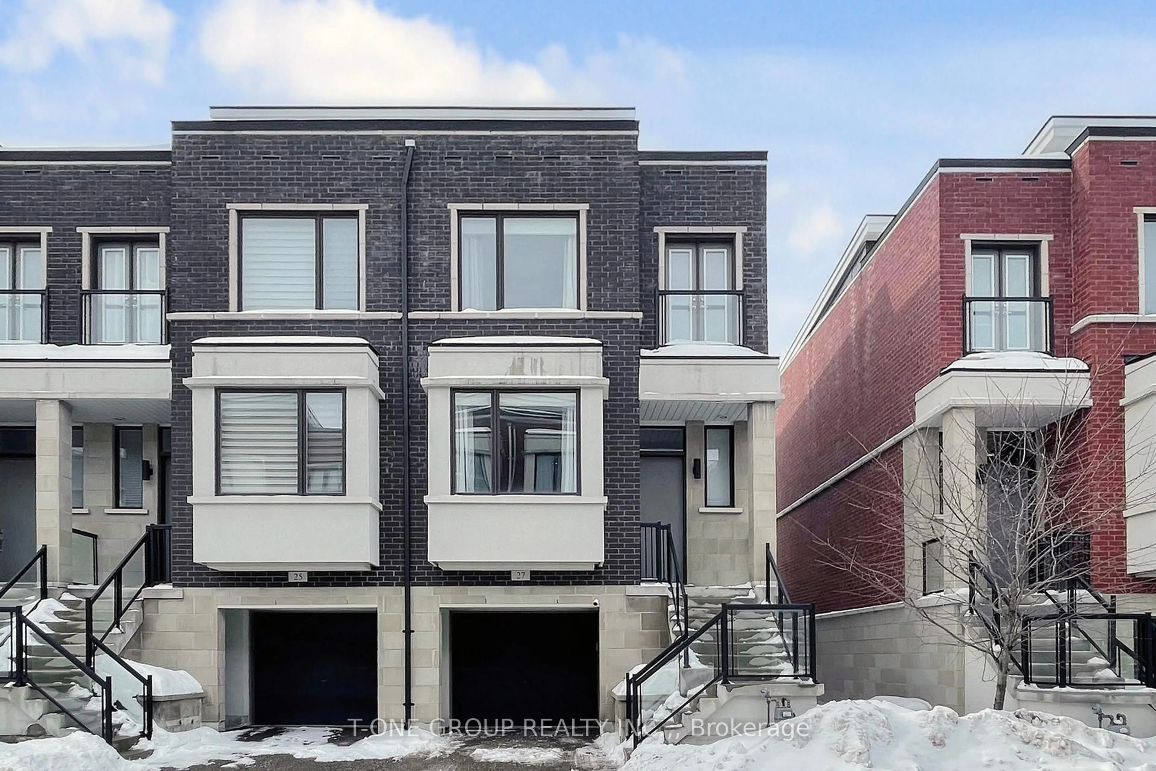 Home with brick exterior material, street for 27 Genuine Lane, Richmond Hill Ontario L4B 0E5