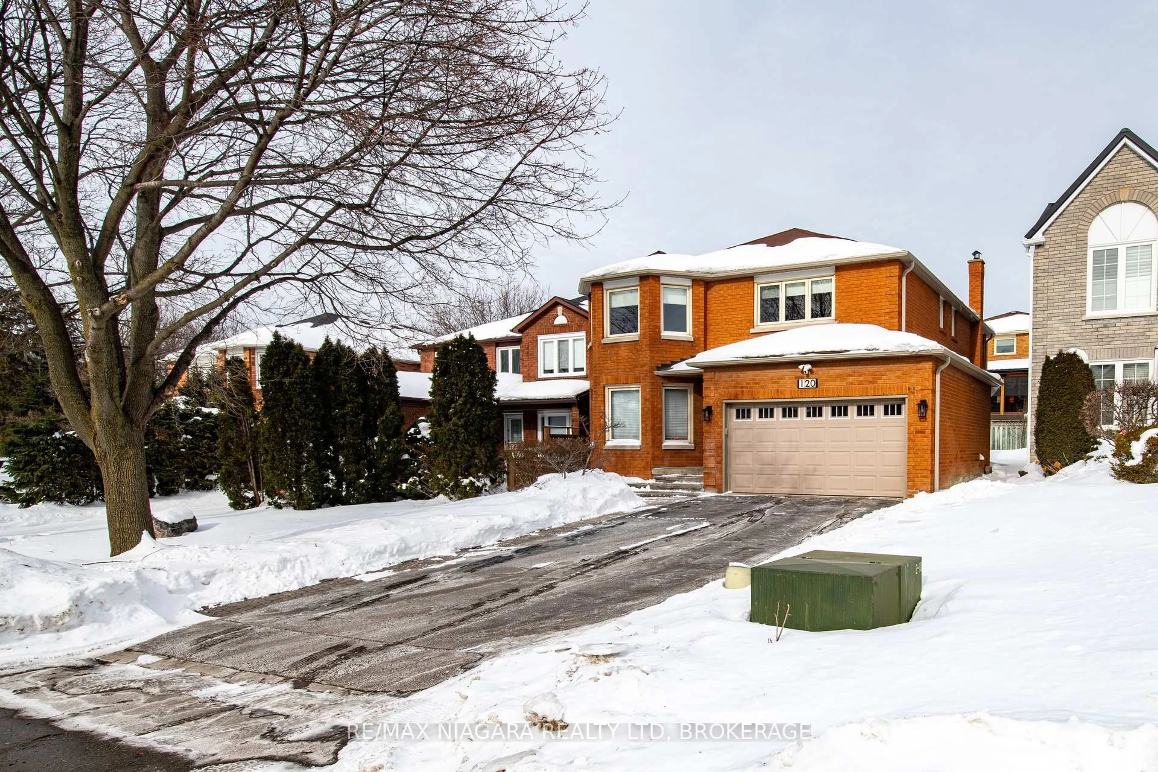 Unknown for 120 Janesville Rd, Vaughan Ontario L4J 7A2