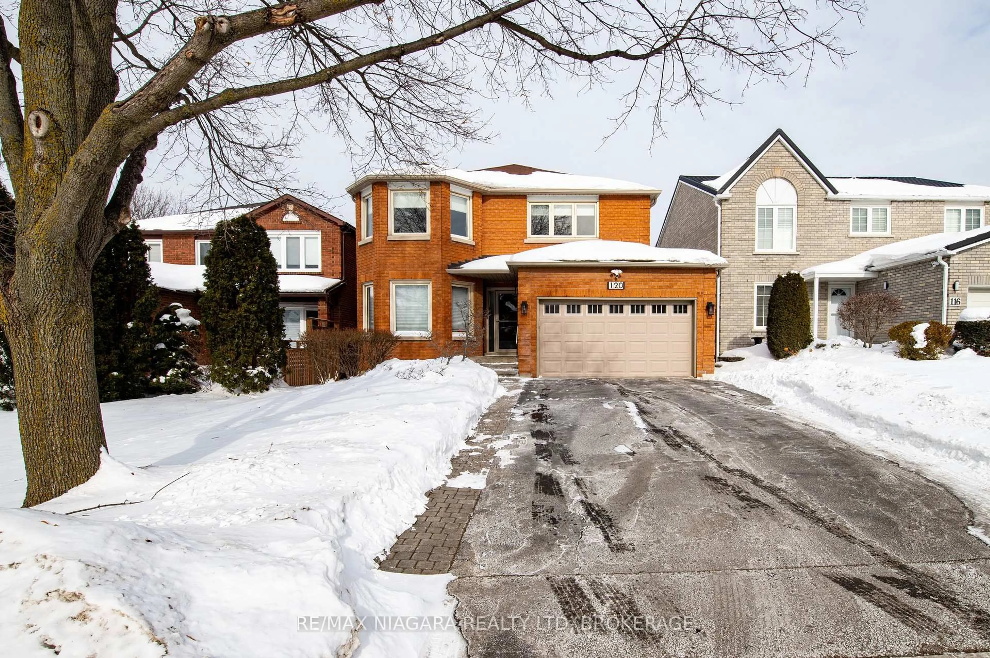 Unknown for 120 Janesville Rd, Vaughan Ontario L4J 7A2