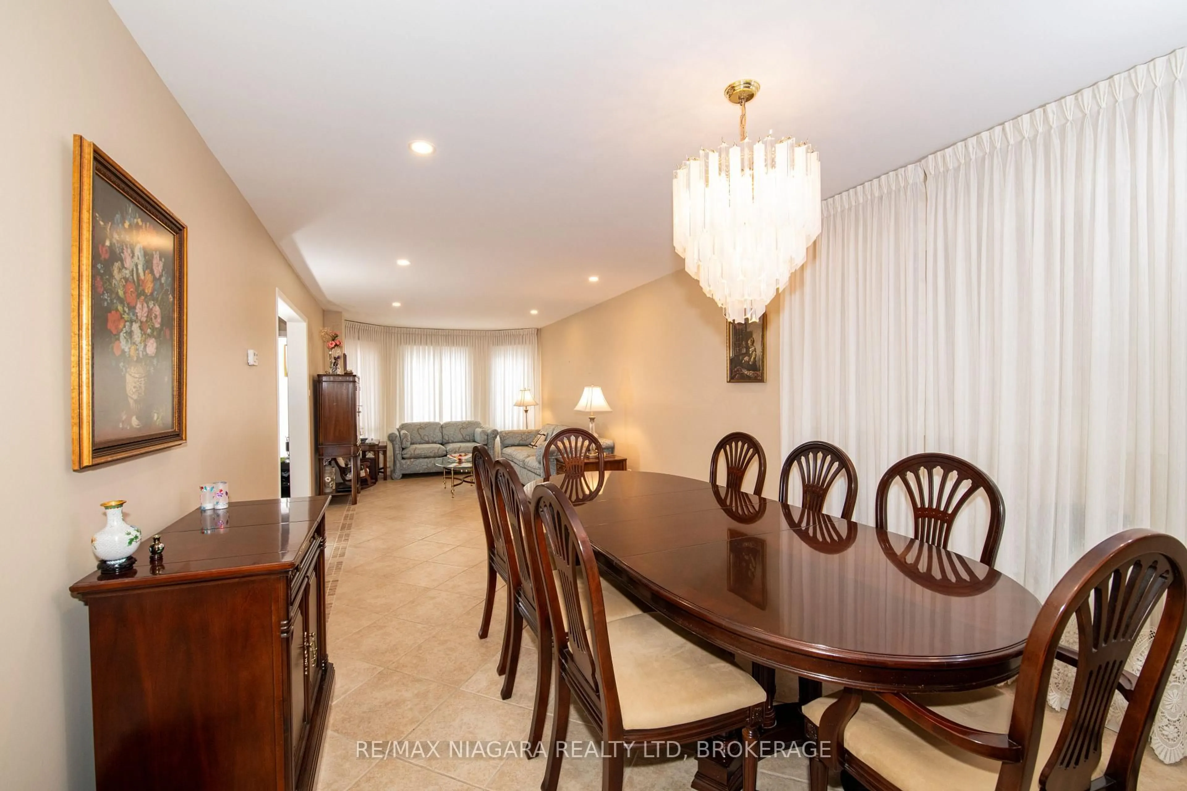Dining room, unknown for 120 Janesville Rd, Vaughan Ontario L4J 7A2
