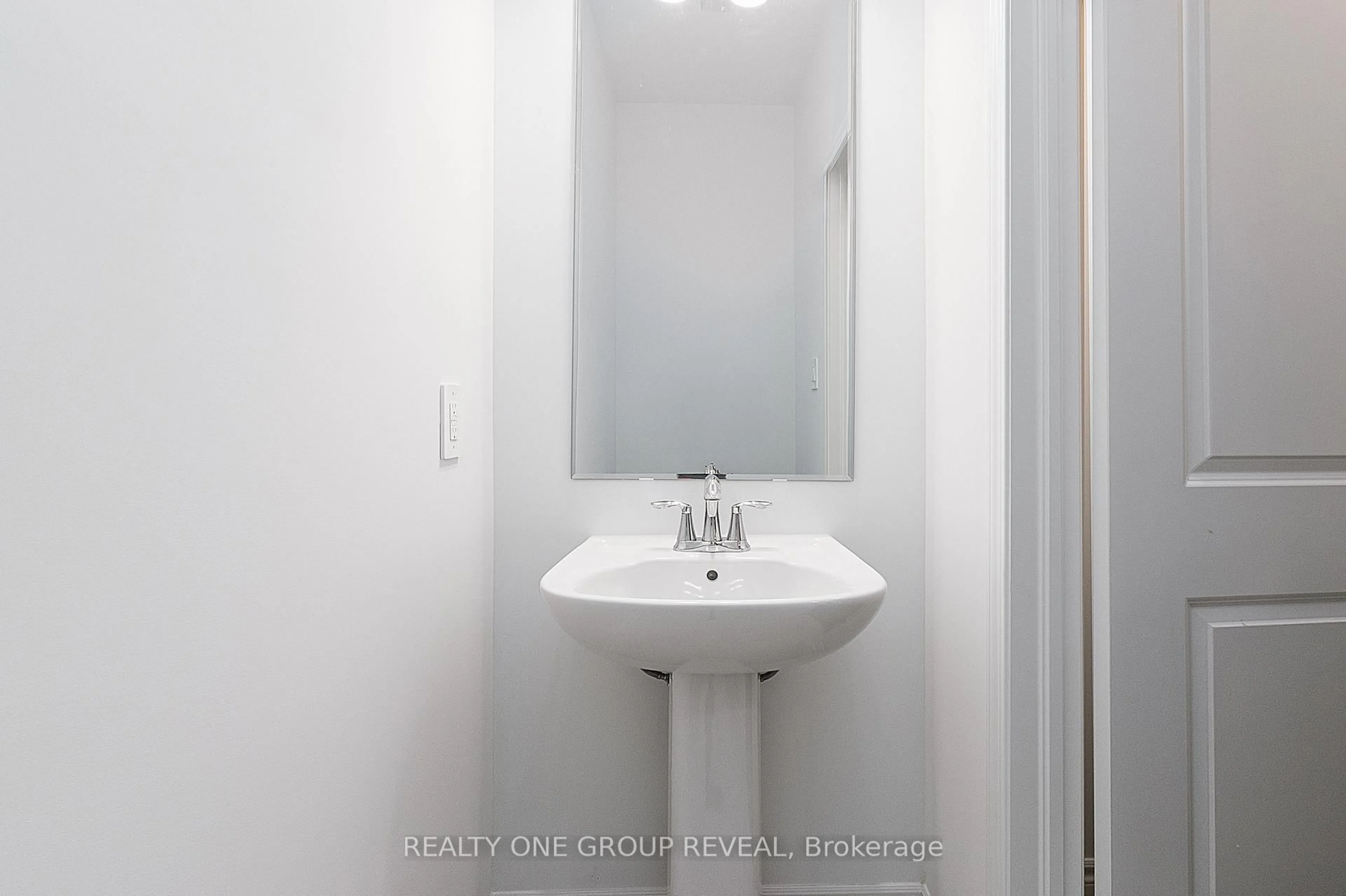 Standard bathroom, floor is not visible for 54 Jade Blossom Ave, Markham Ontario L6C 3P7