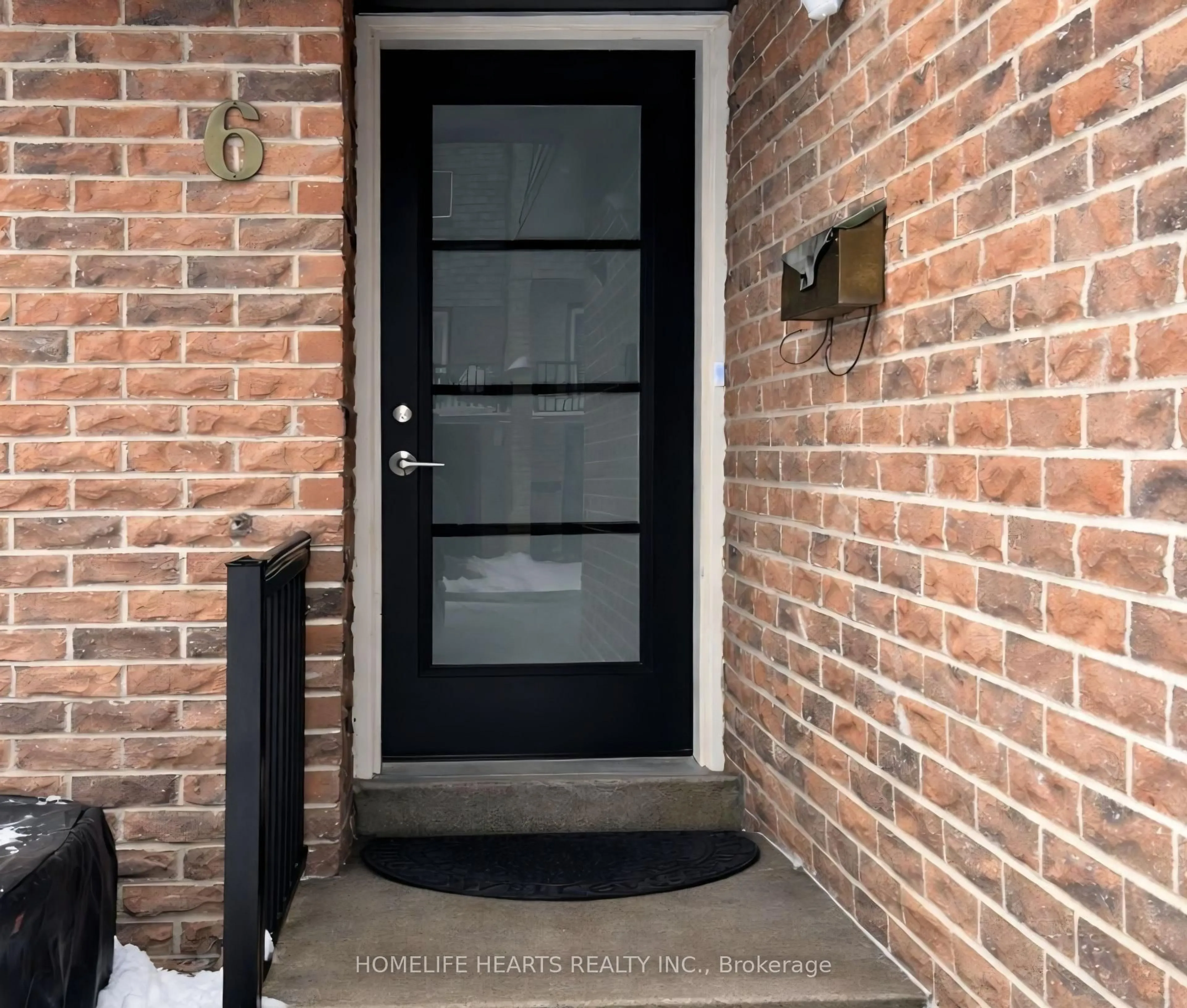 Indoor entryway for 6 Woodglen Way, Markham Ontario L3R 3A8