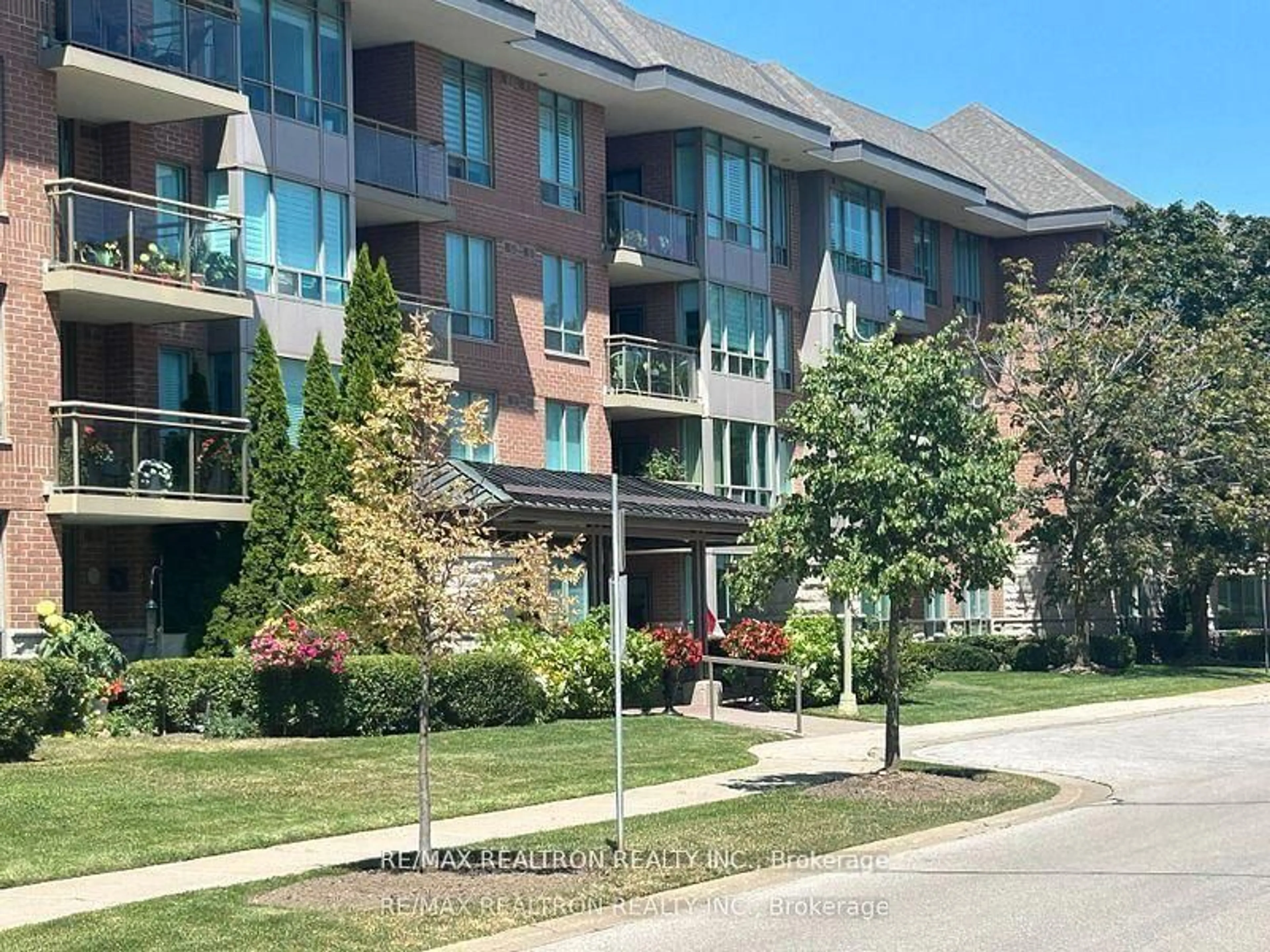 Patio, street for 50 The Boardwalk Way #308, Markham Ontario L6E 1B6