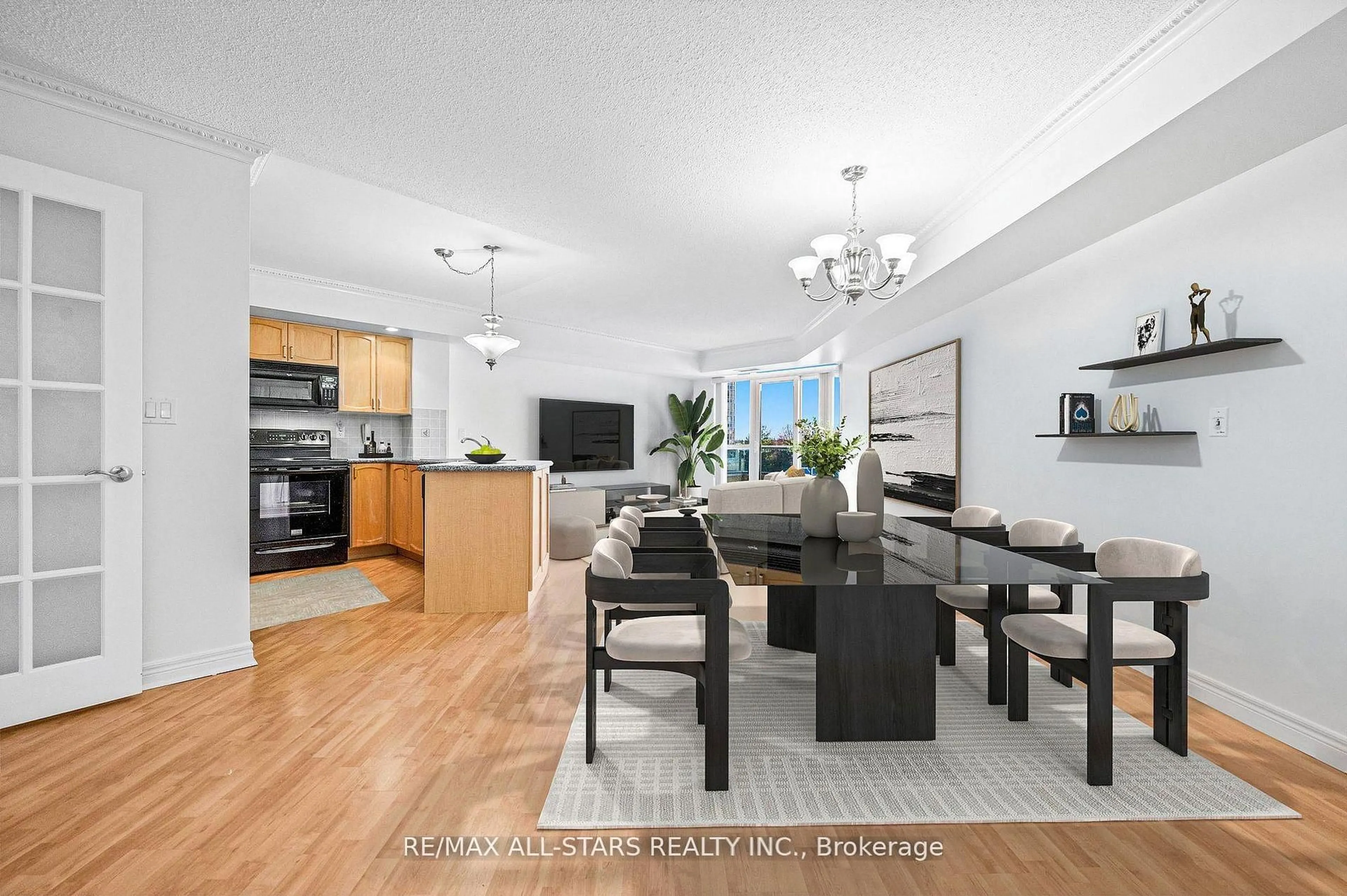 Open concept kitchen, unknown for 33 Cox Blvd #536, Markham Ontario L3R 8A6