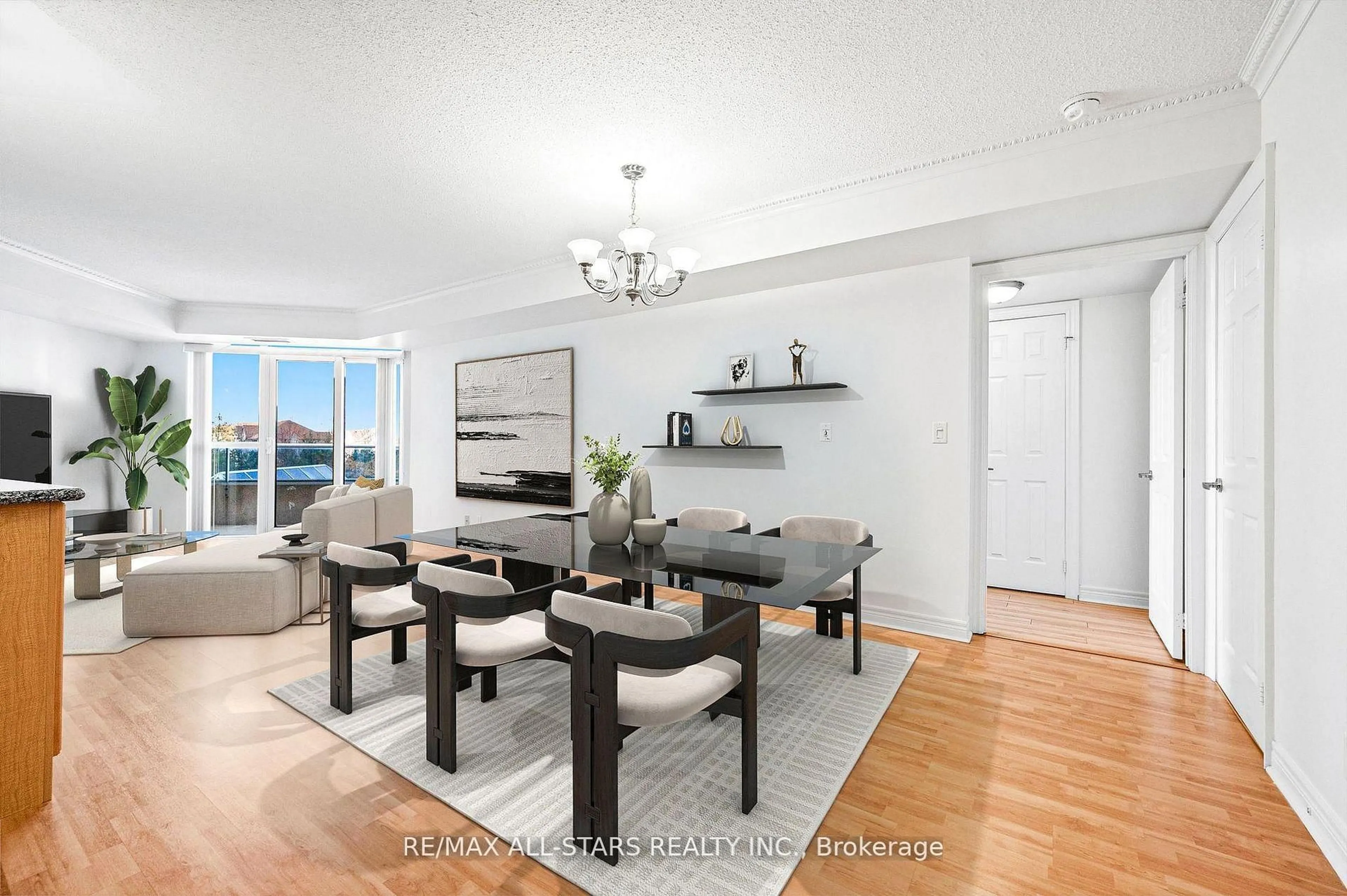 Dining room, unknown for 33 Cox Blvd #536, Markham Ontario L3R 8A6