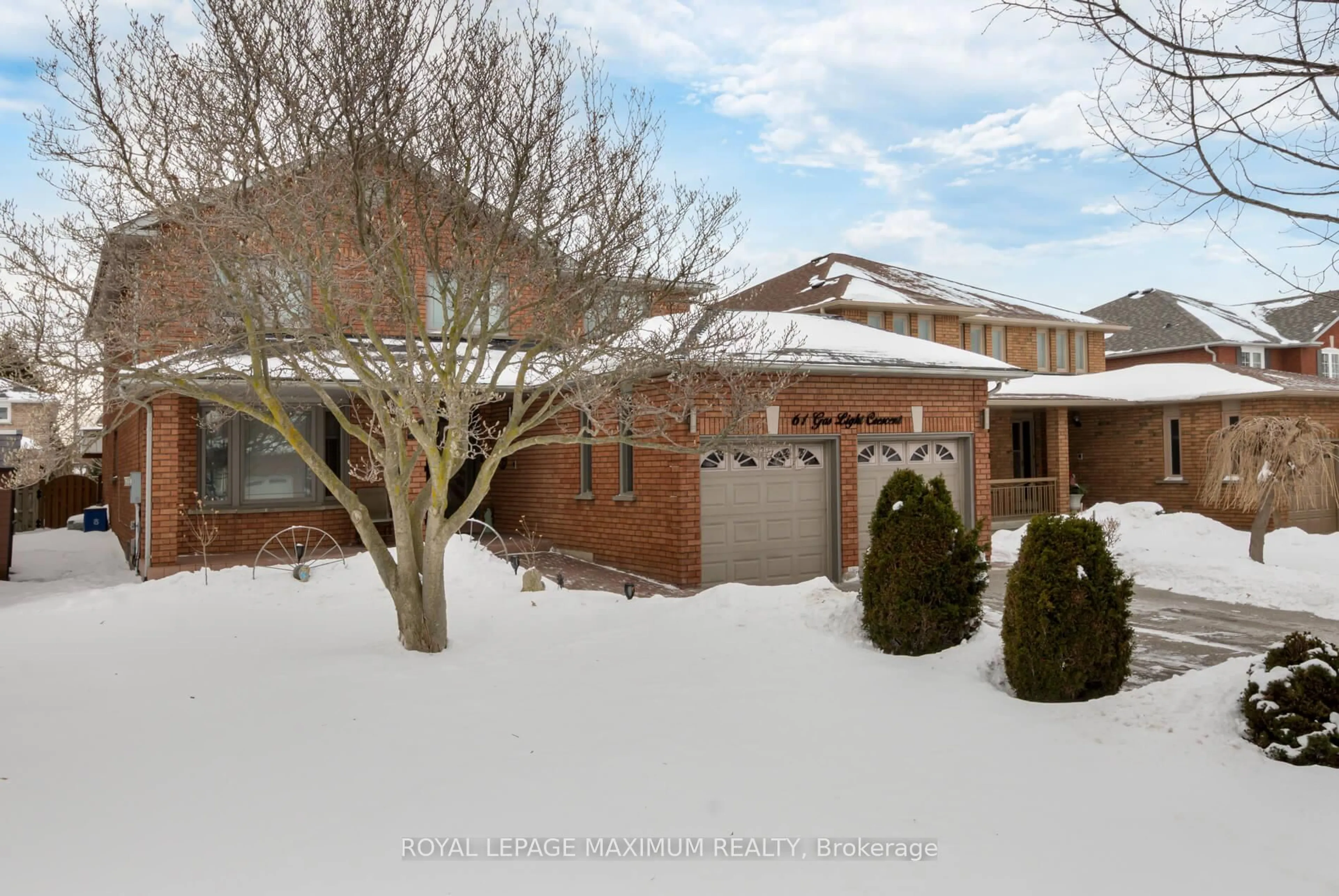 Unknown for 61 Gas Light Cres, Vaughan Ontario L4L 8E8