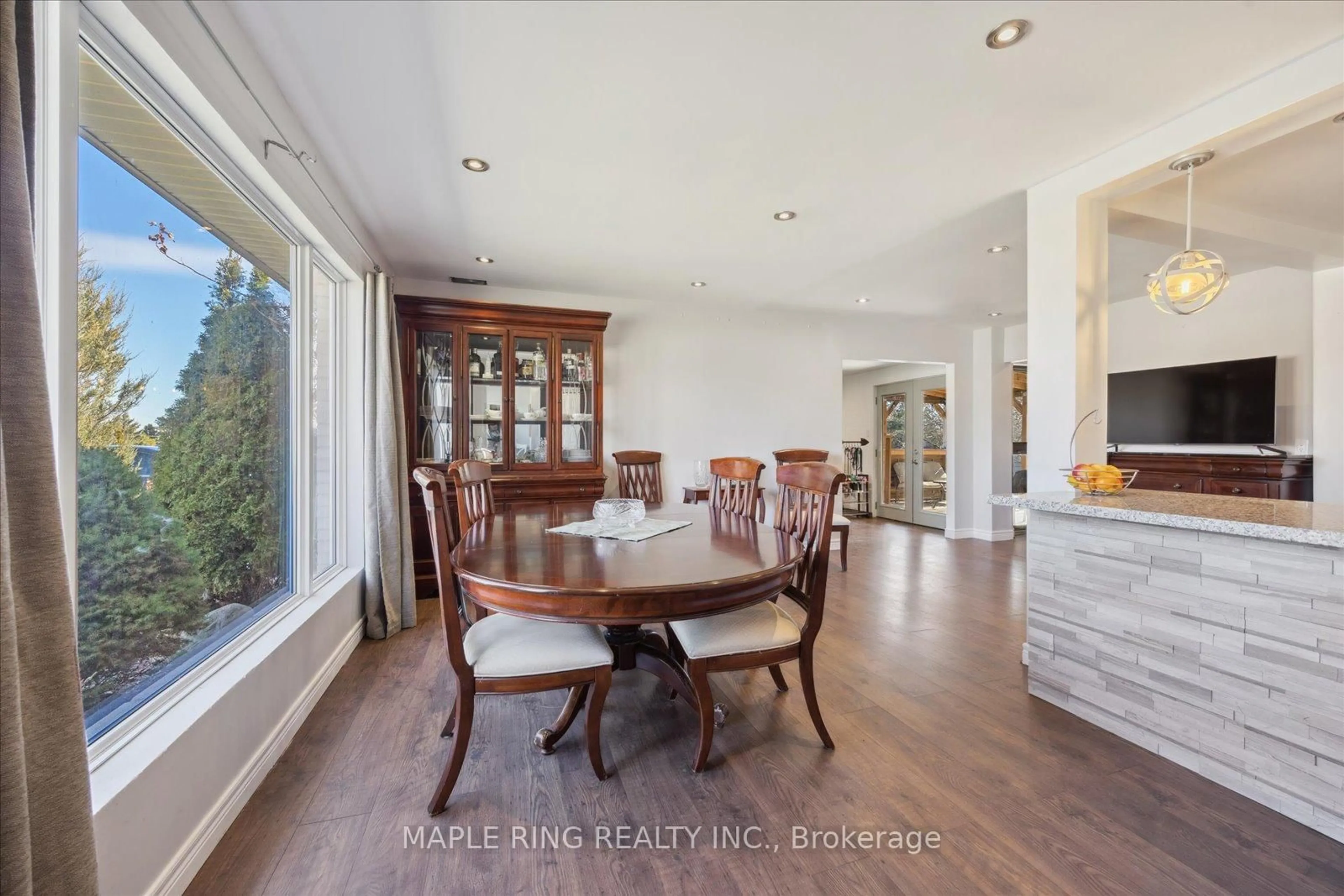 Dining room, unknown for 27 Jamieson Dr, Adjala-Tosorontio Ontario L0N 1R0