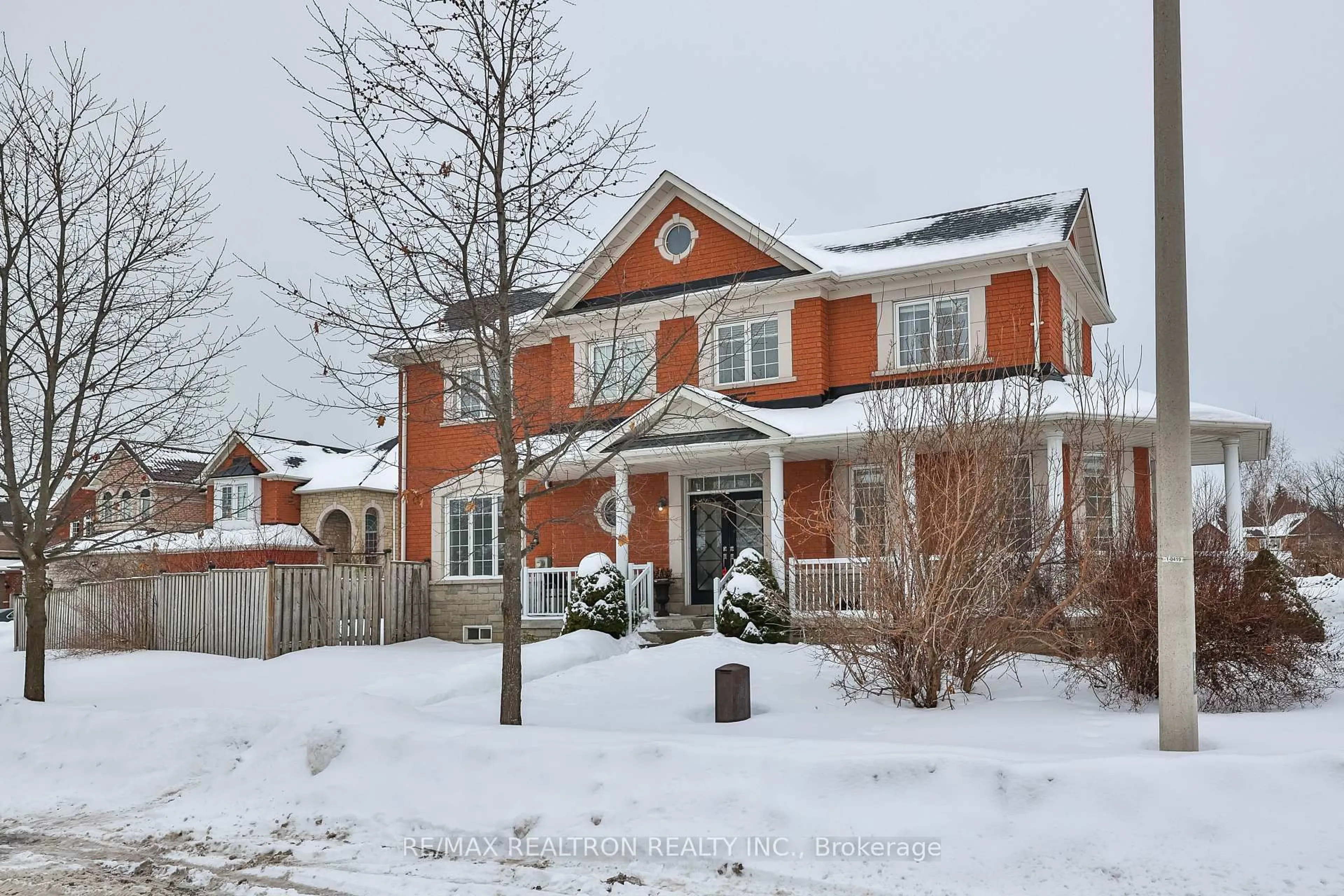 Unknown for 23 Sunridge St, Richmond Hill Ontario L4E 3T5