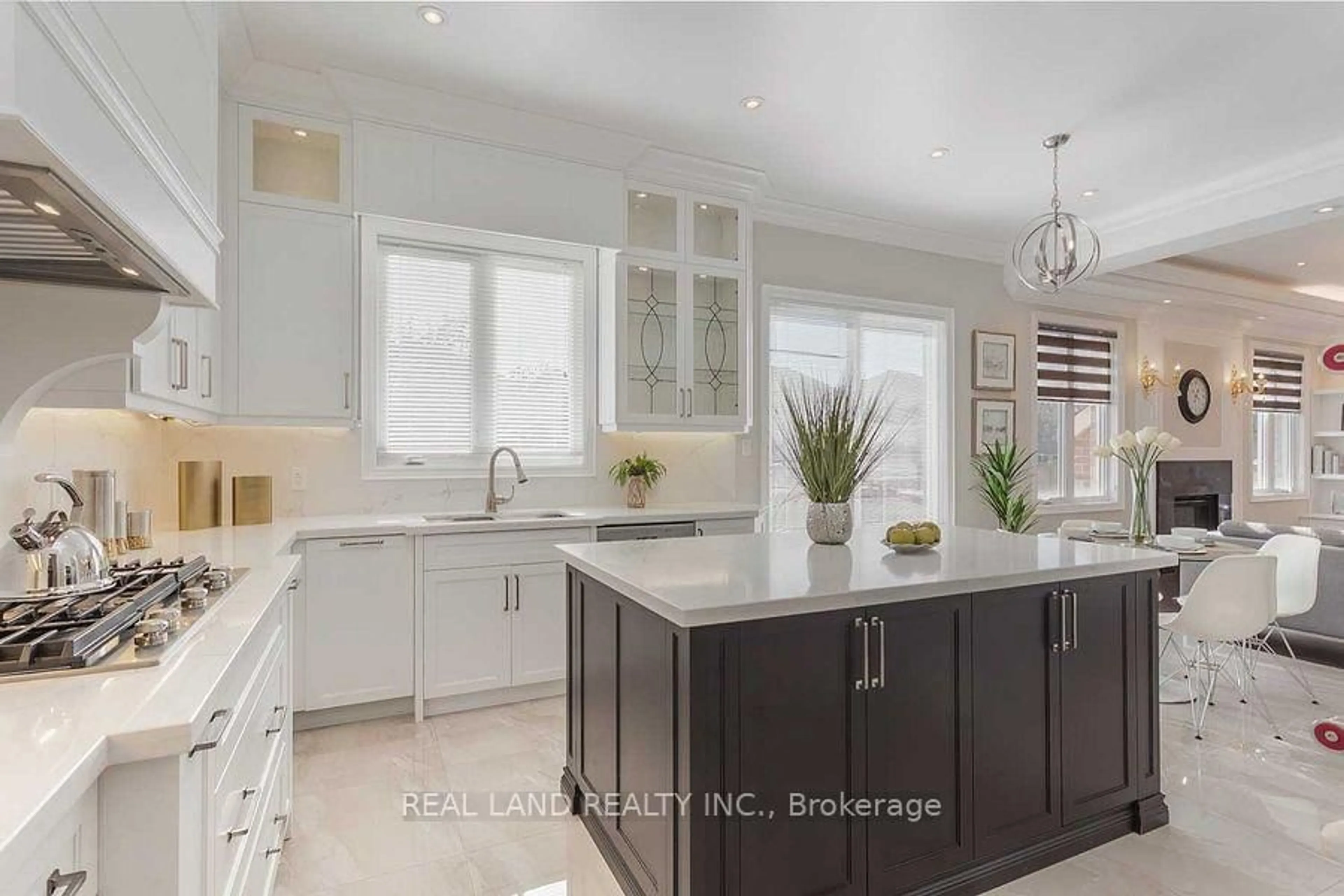 Contemporary kitchen, ceramic/tile floor for 3 Love Crt, Richmond Hill Ontario L4B 0G2