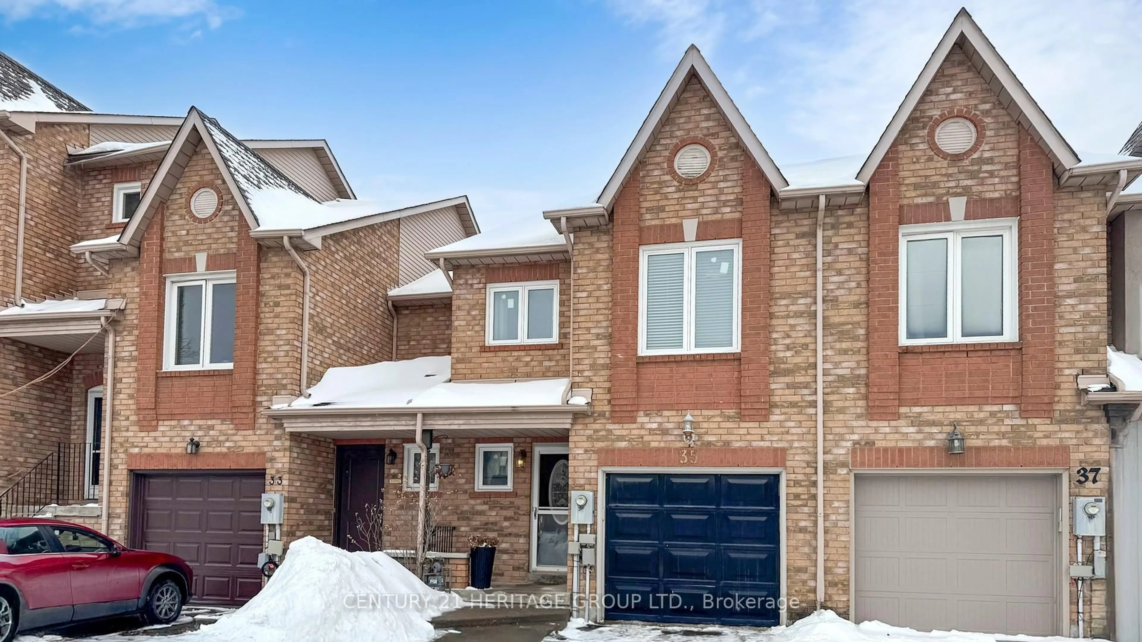 Home with brick exterior material, street for 35 Kelso Cres, Vaughan Ontario L6A 2C7