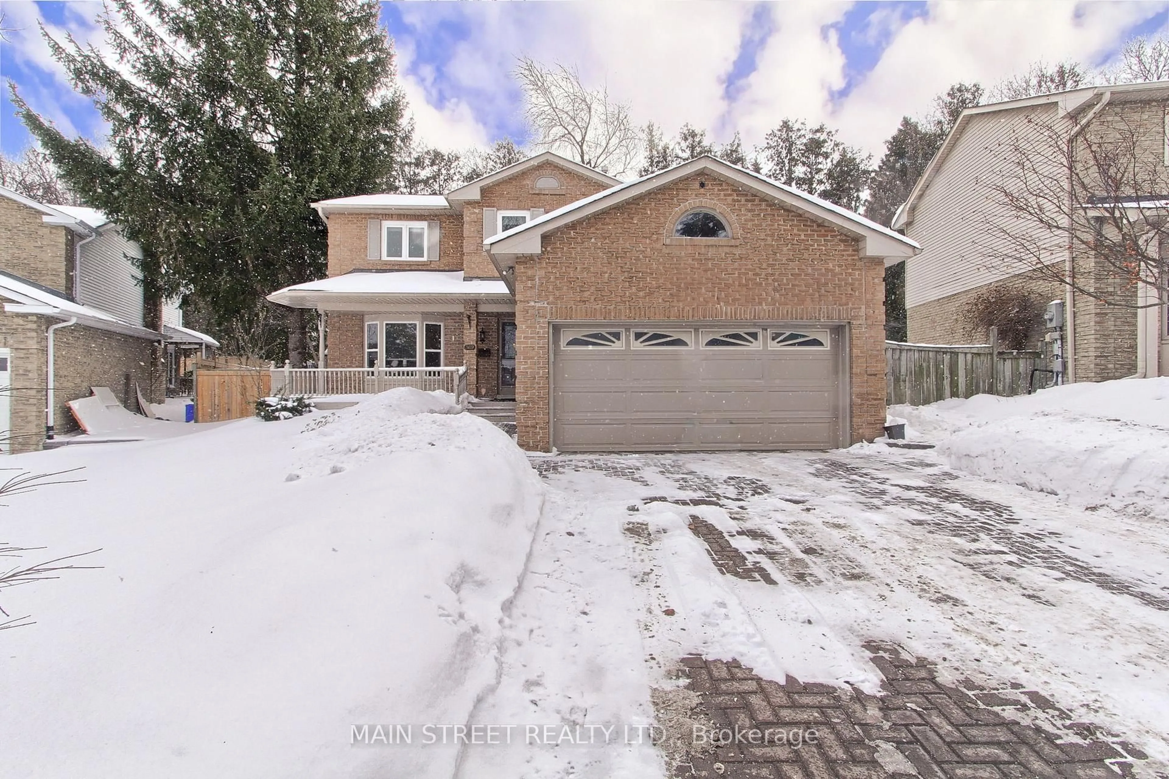 Home with brick exterior material, street for 369 Harewood Blvd, Newmarket Ontario L3Y 6S5
