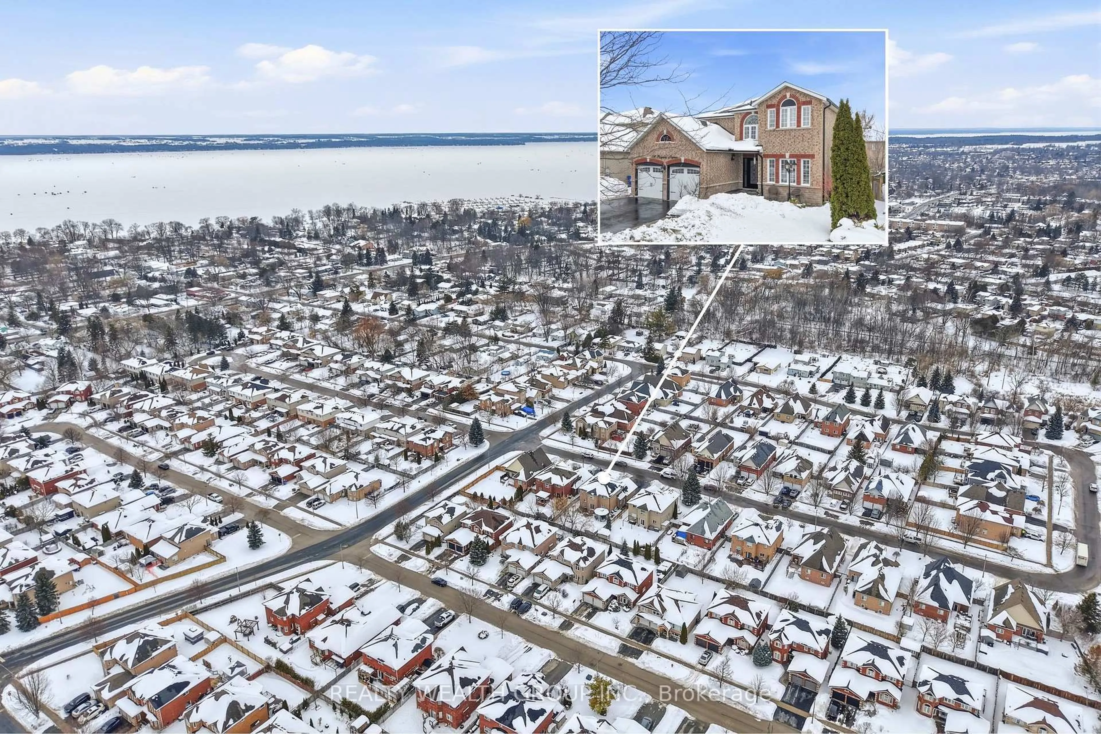 A pic from outside/outdoor area/front of a property/back of a property/a pic from drone, unknown for 84 Bayview Ave, Georgina Ontario L4P 2S9