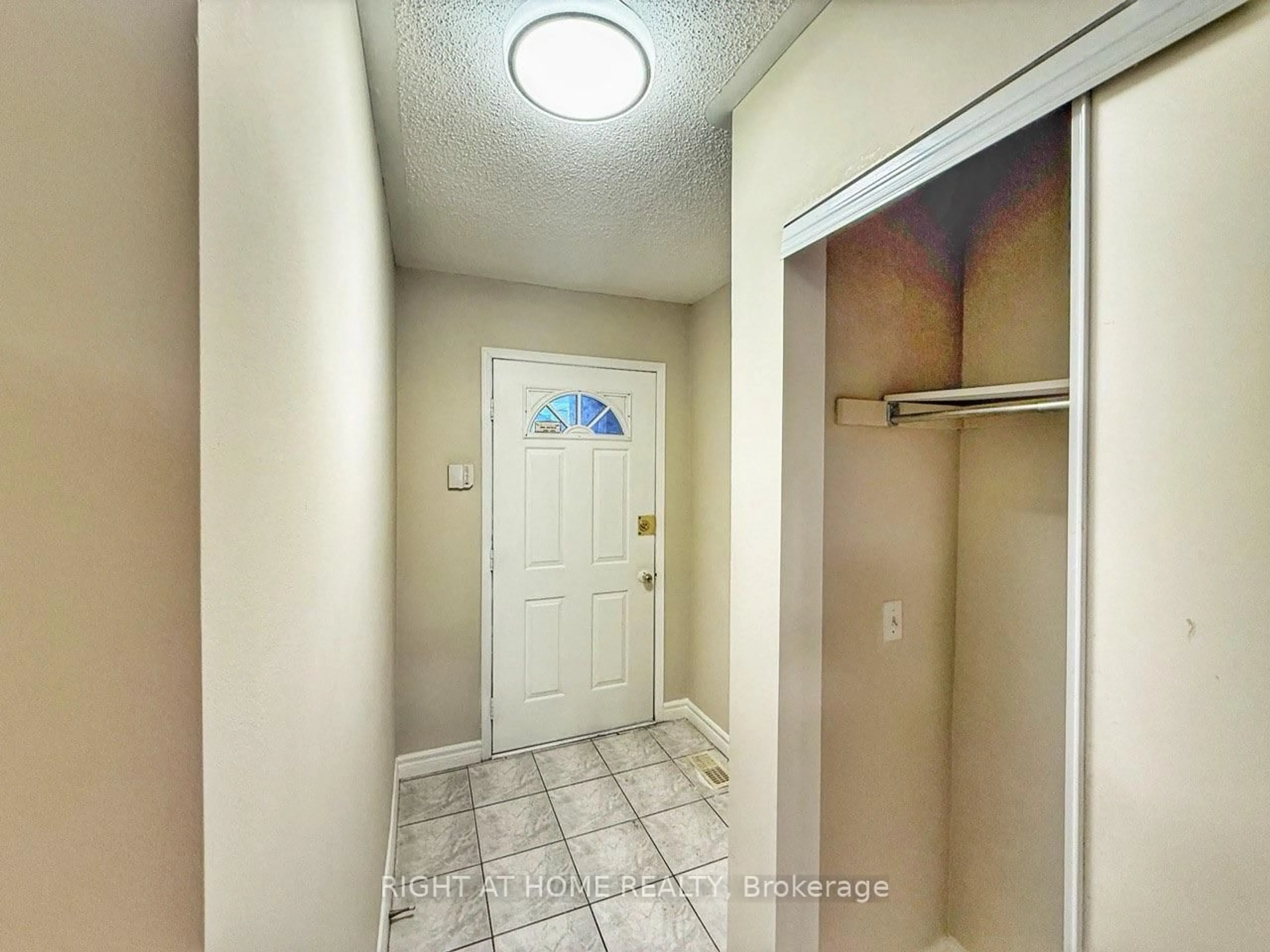 Unknown for 81 Northern Heights Dr #30A, Richmond Hill Ontario L4B 4C9