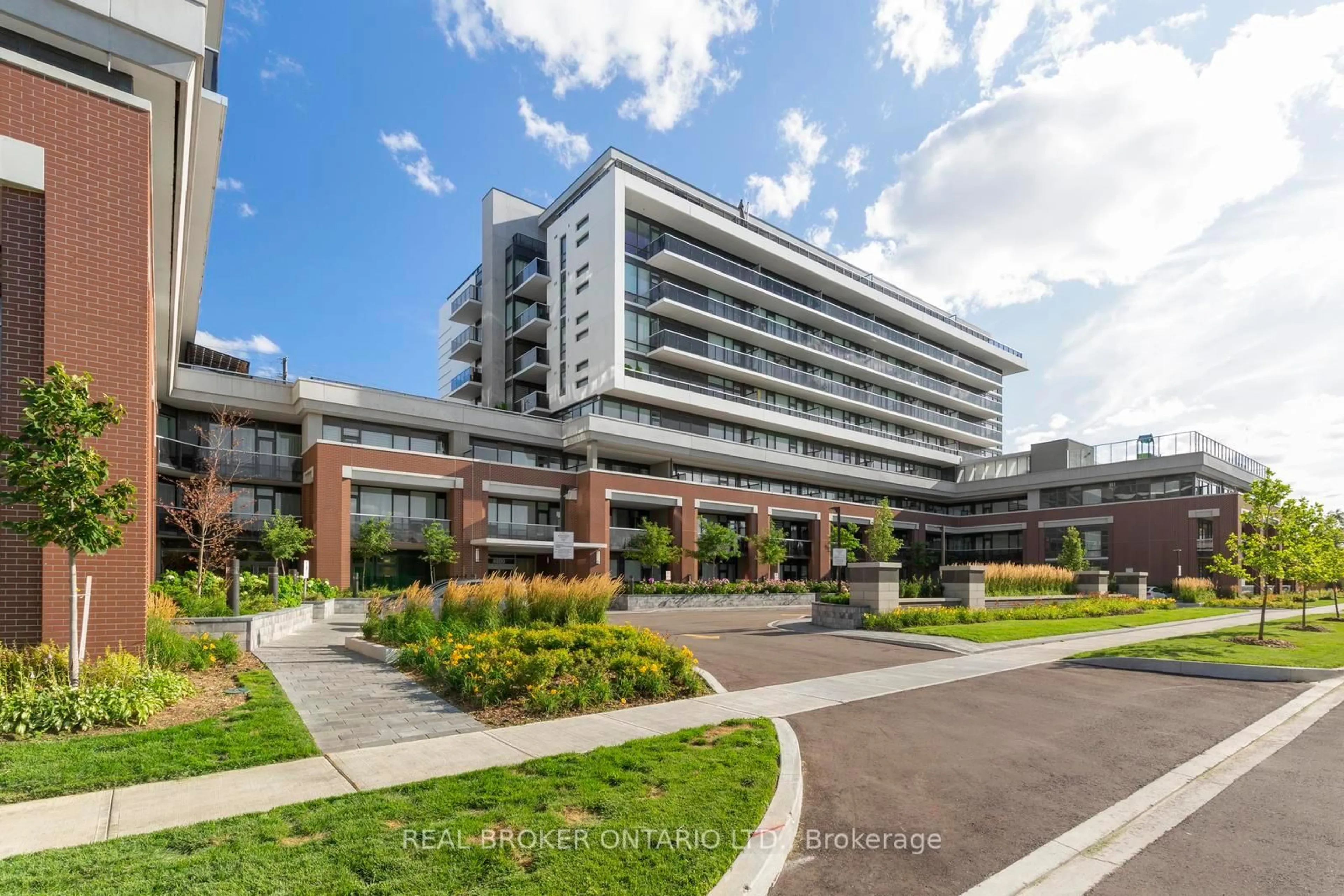 Unknown for 4800 Highway 7 #805, Vaughan Ontario L4L 1H8