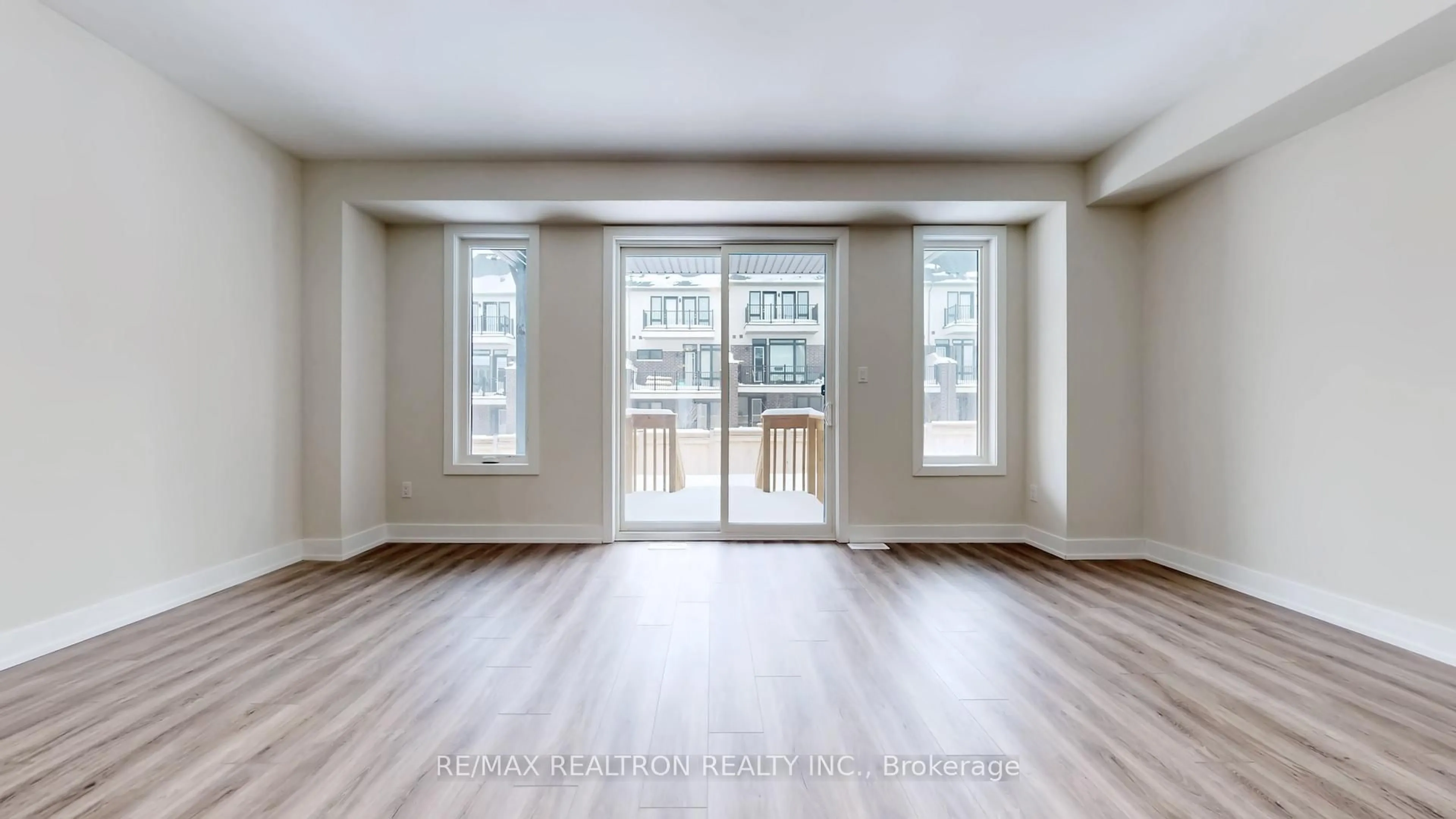 Unknown for 27 Seguin St, Richmond Hill Ontario L4E 1L8