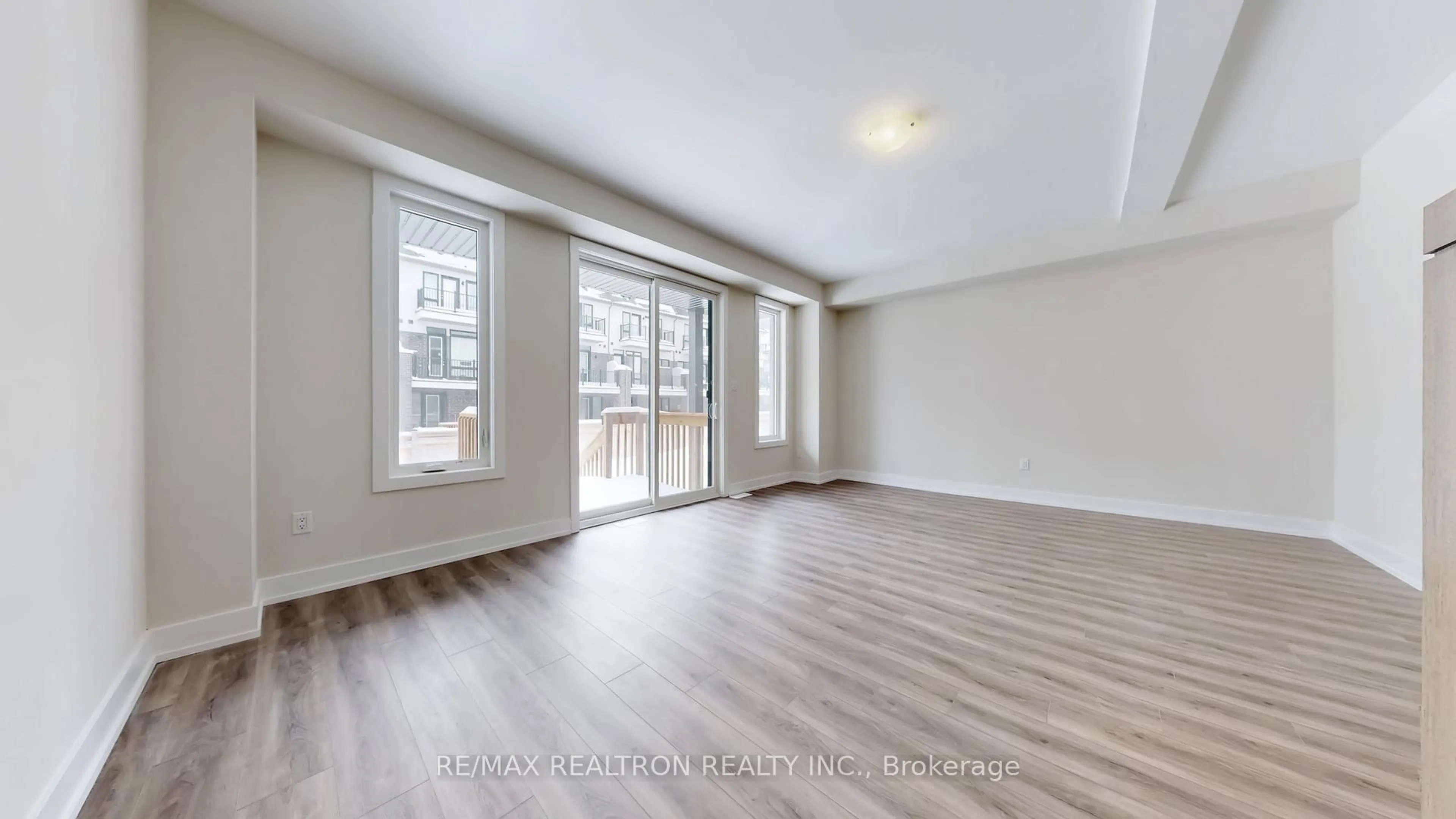 A pic of a room for 27 Seguin St, Richmond Hill Ontario L4E 1L8