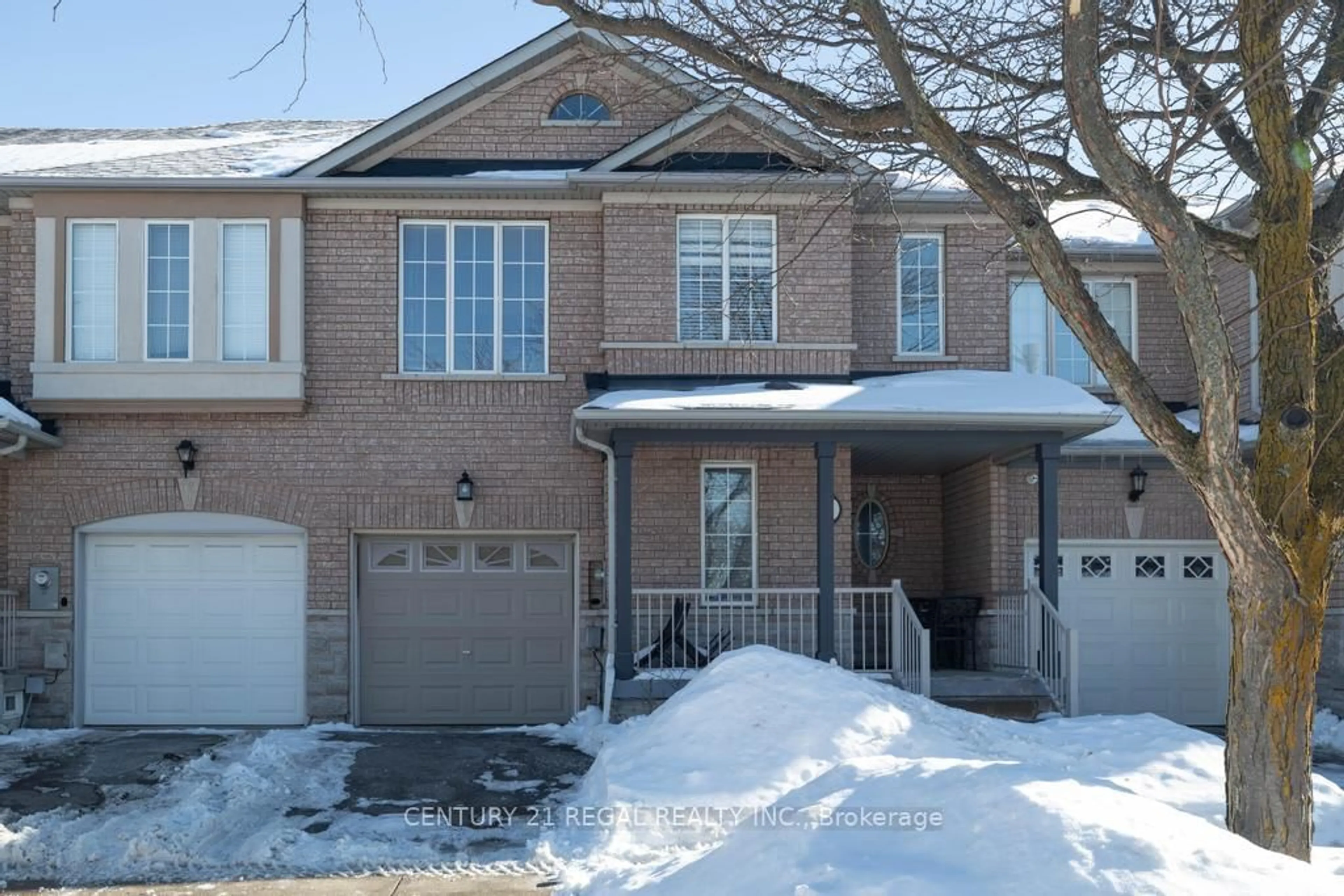 Home with brick exterior material, street for 43 Waterton Cres, Richmond Hill Ontario L4B 4L2