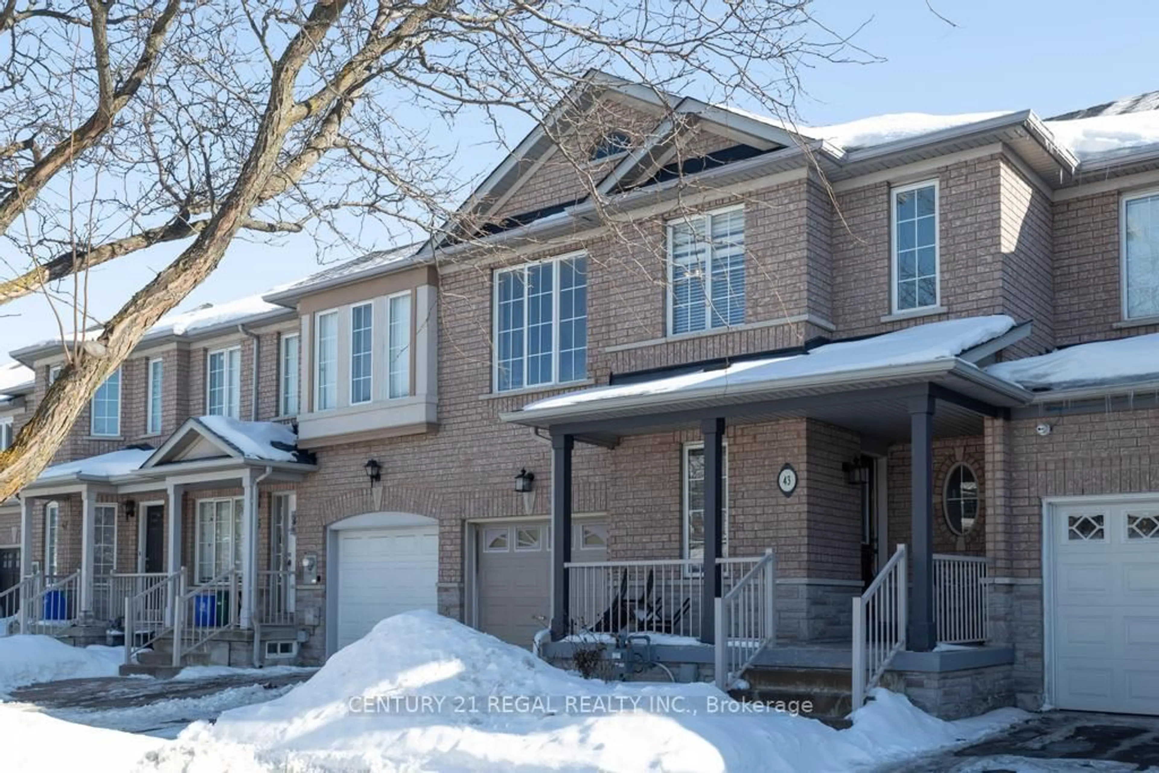 Home with brick exterior material, street for 43 Waterton Cres, Richmond Hill Ontario L4B 4L2