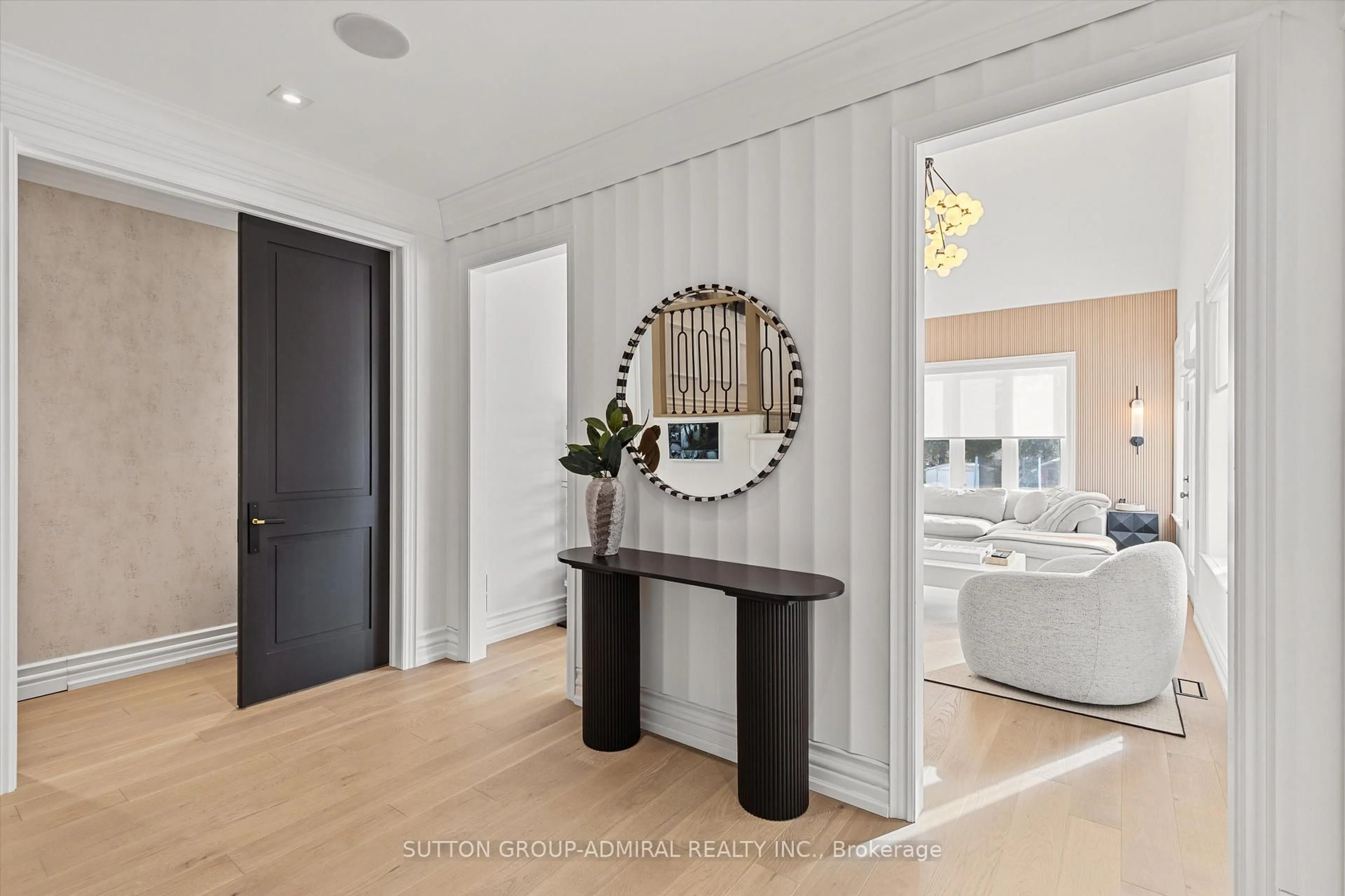 Indoor entryway for 539 Beverley Glen Blvd, Vaughan Ontario L4J 7S1