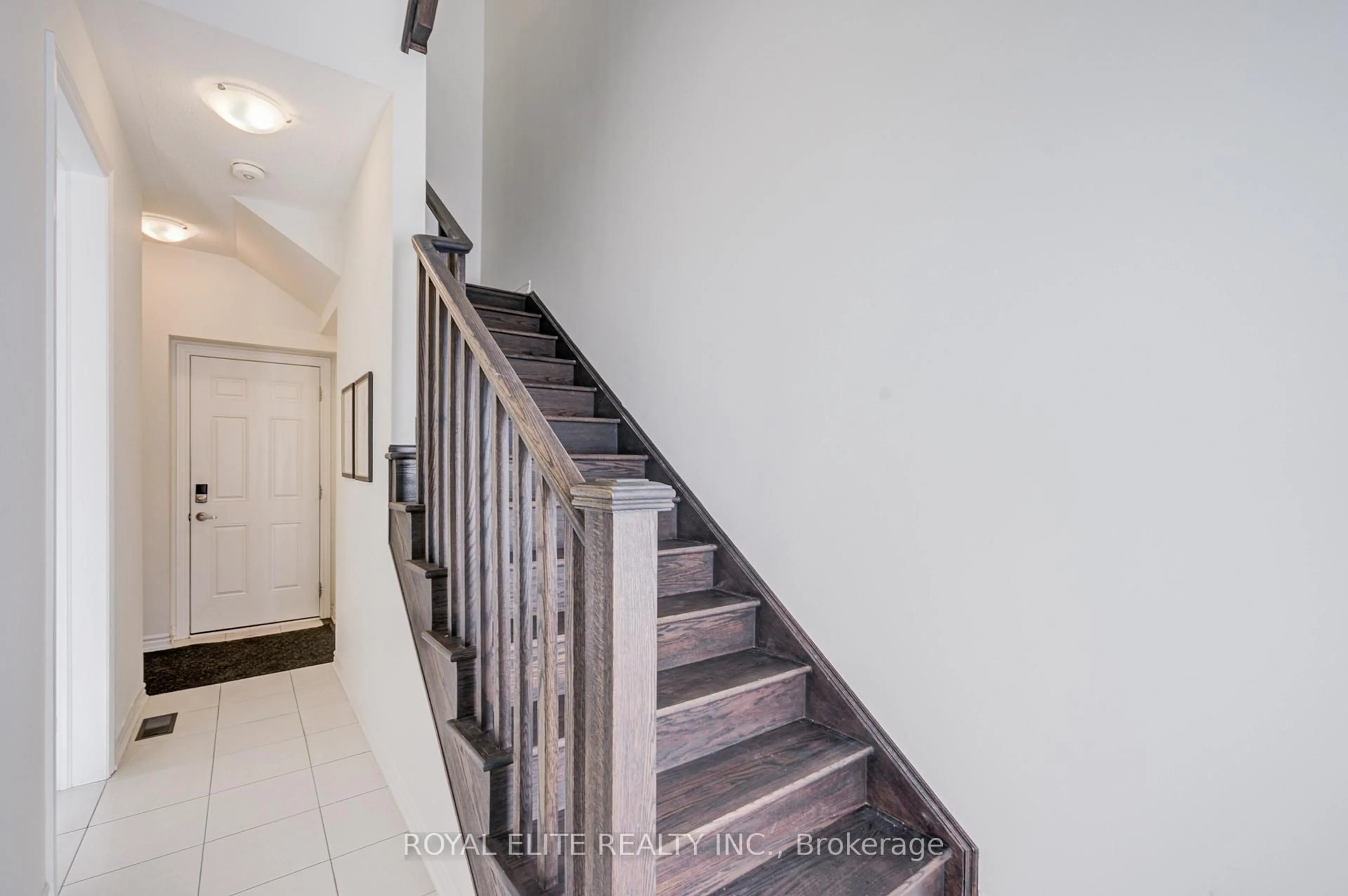 Stairs for 97 Thomas Frisby Jr Cres, Markham Ontario L6C 3L2