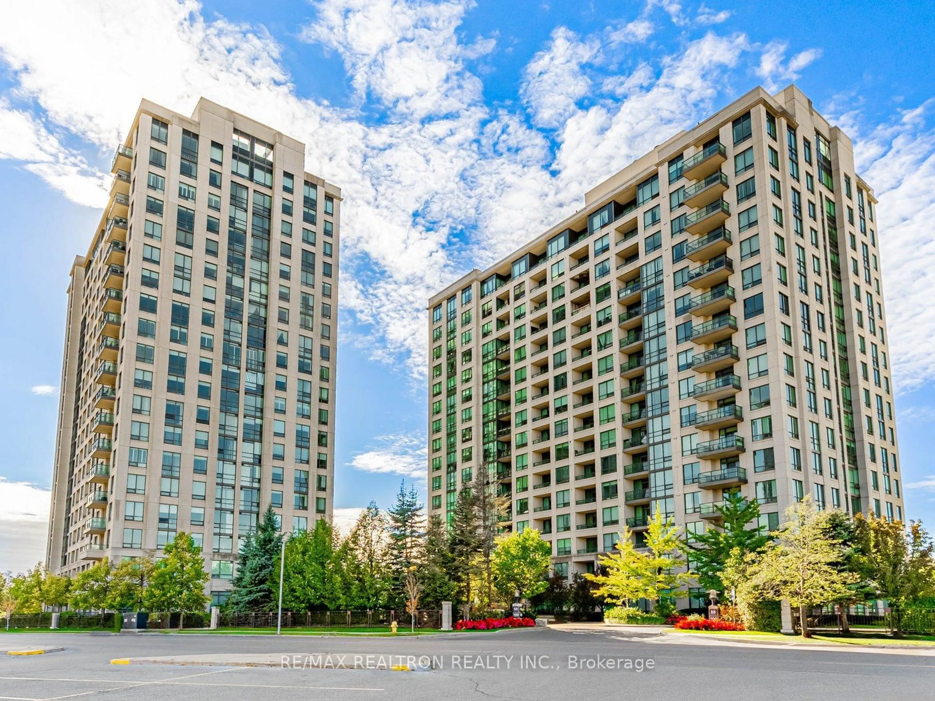Unknown for 100 Promenade Circ #608, Vaughan Ontario L4J 7W7