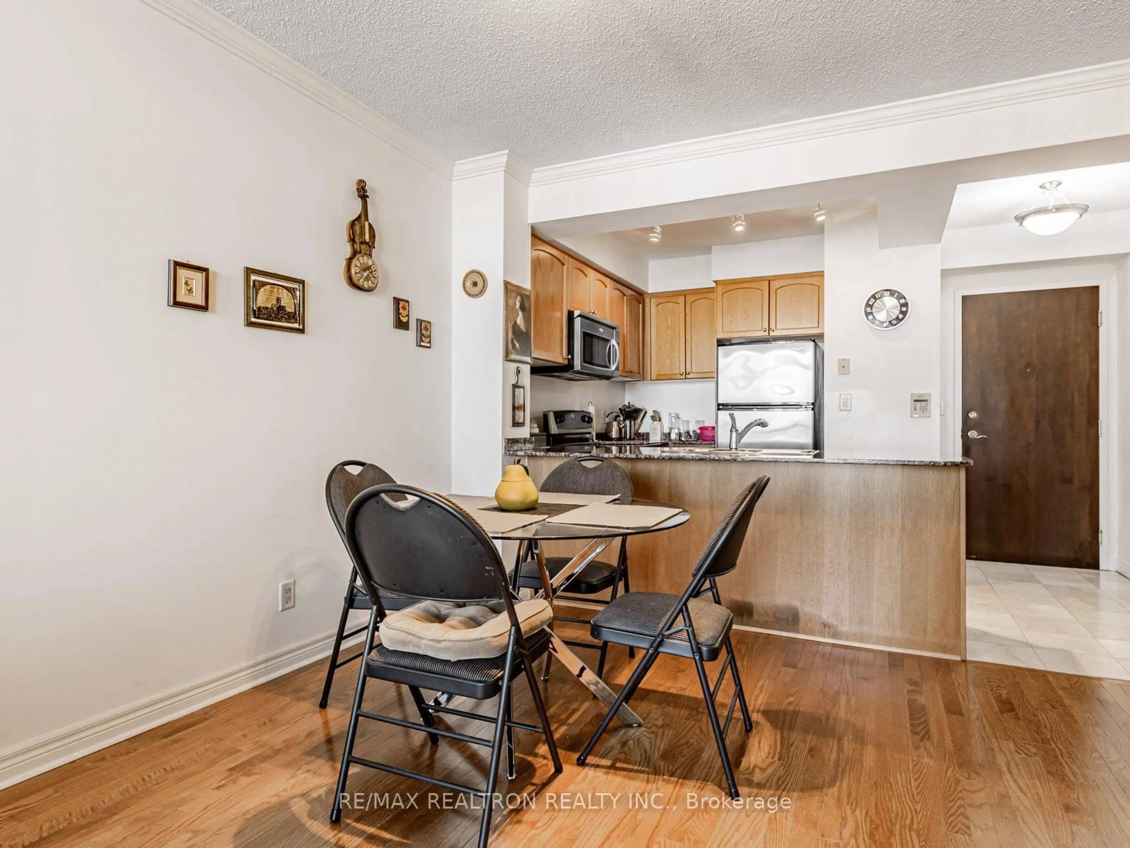 Unknown for 100 Promenade Circ #608, Vaughan Ontario L4J 7W7